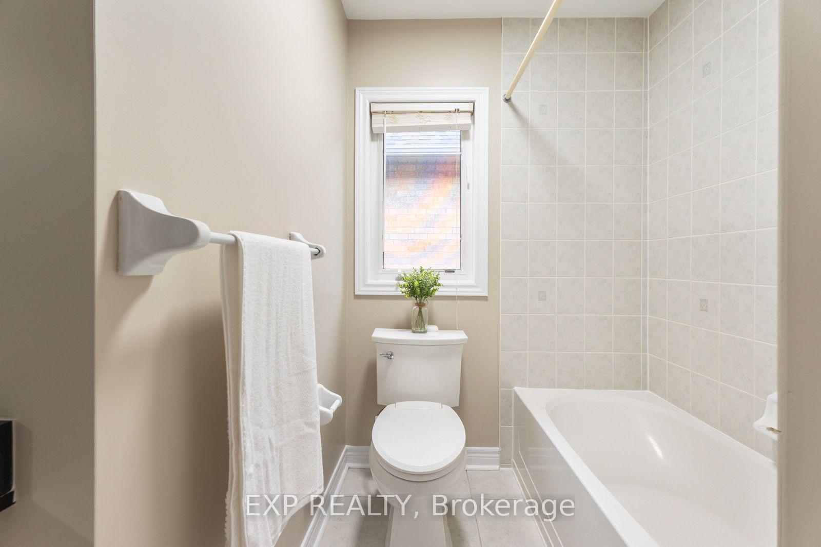 Photo 26 of 141 Weston Drive, Milton, Scott — HOMEH
