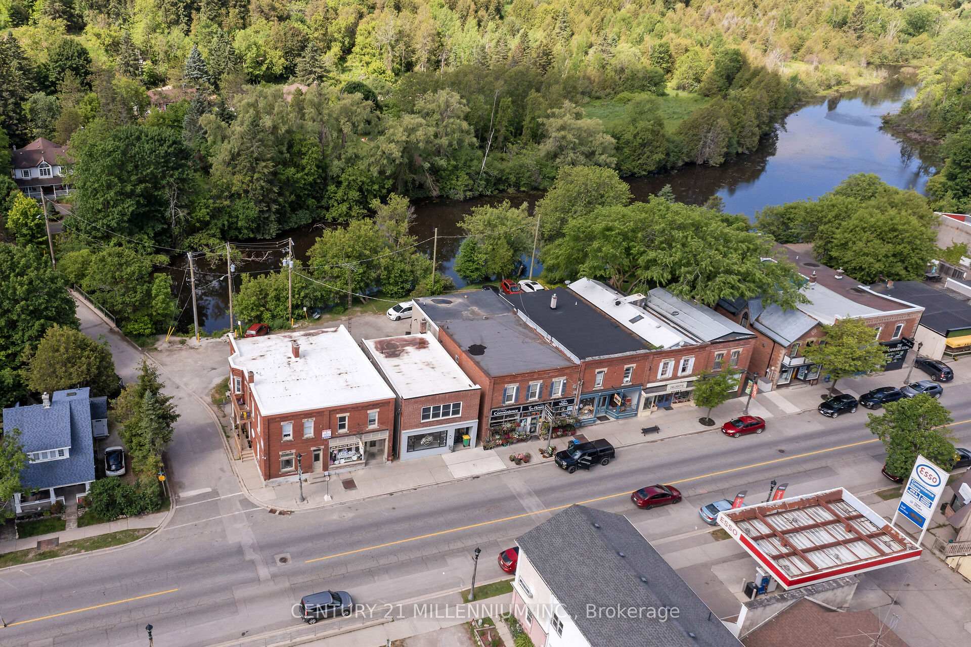 Photo 4 of 52 Main Street, Erin — HOMEH