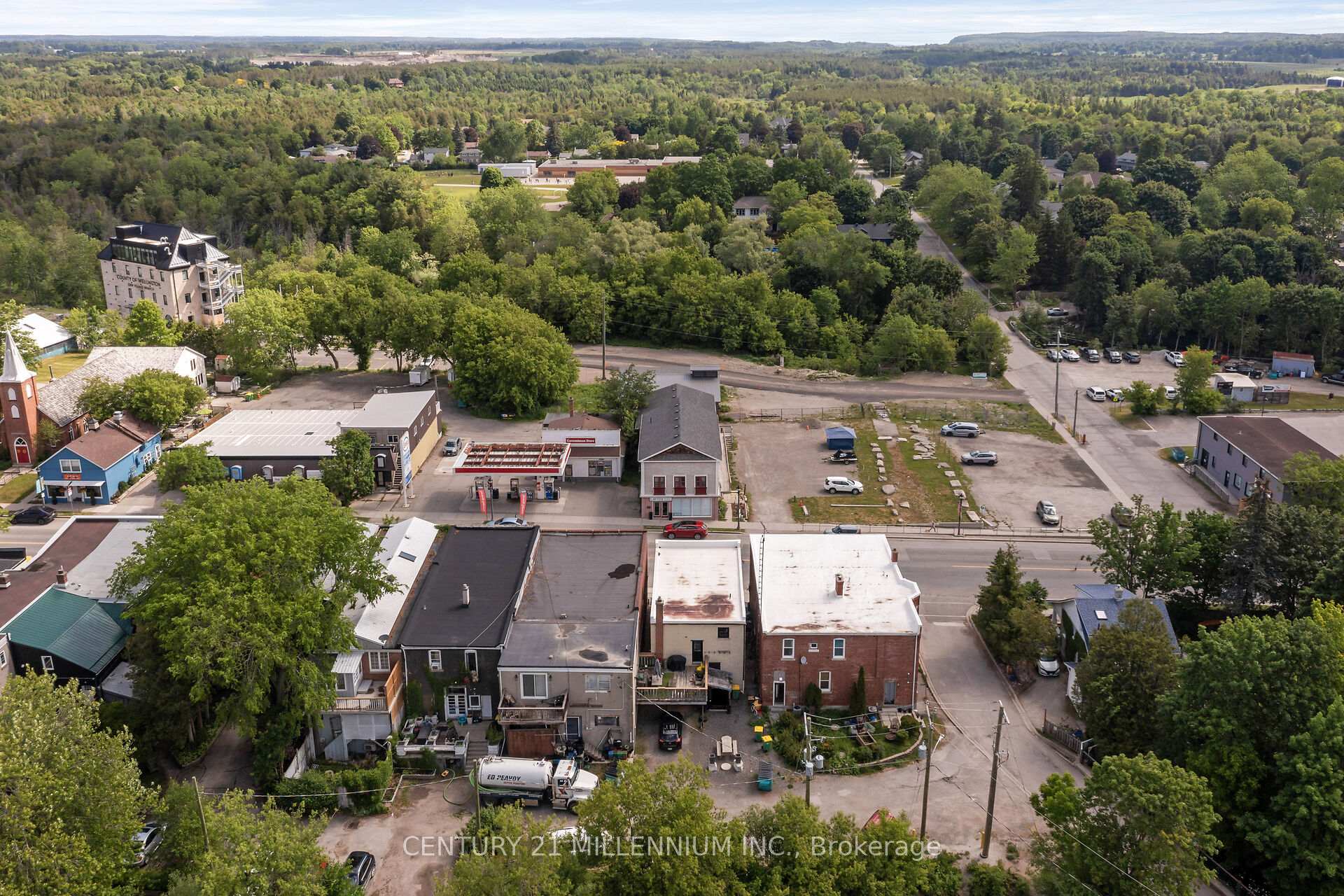 Photo 43 of 52 Main Street, Erin — HOMEH