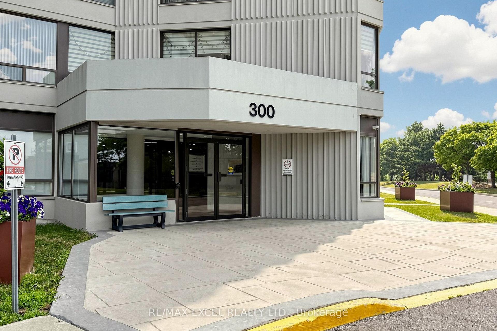 Photo 2 of Unit 1403, 300 Alton Towers Circle, Scarborough, Milliken — HOMEH