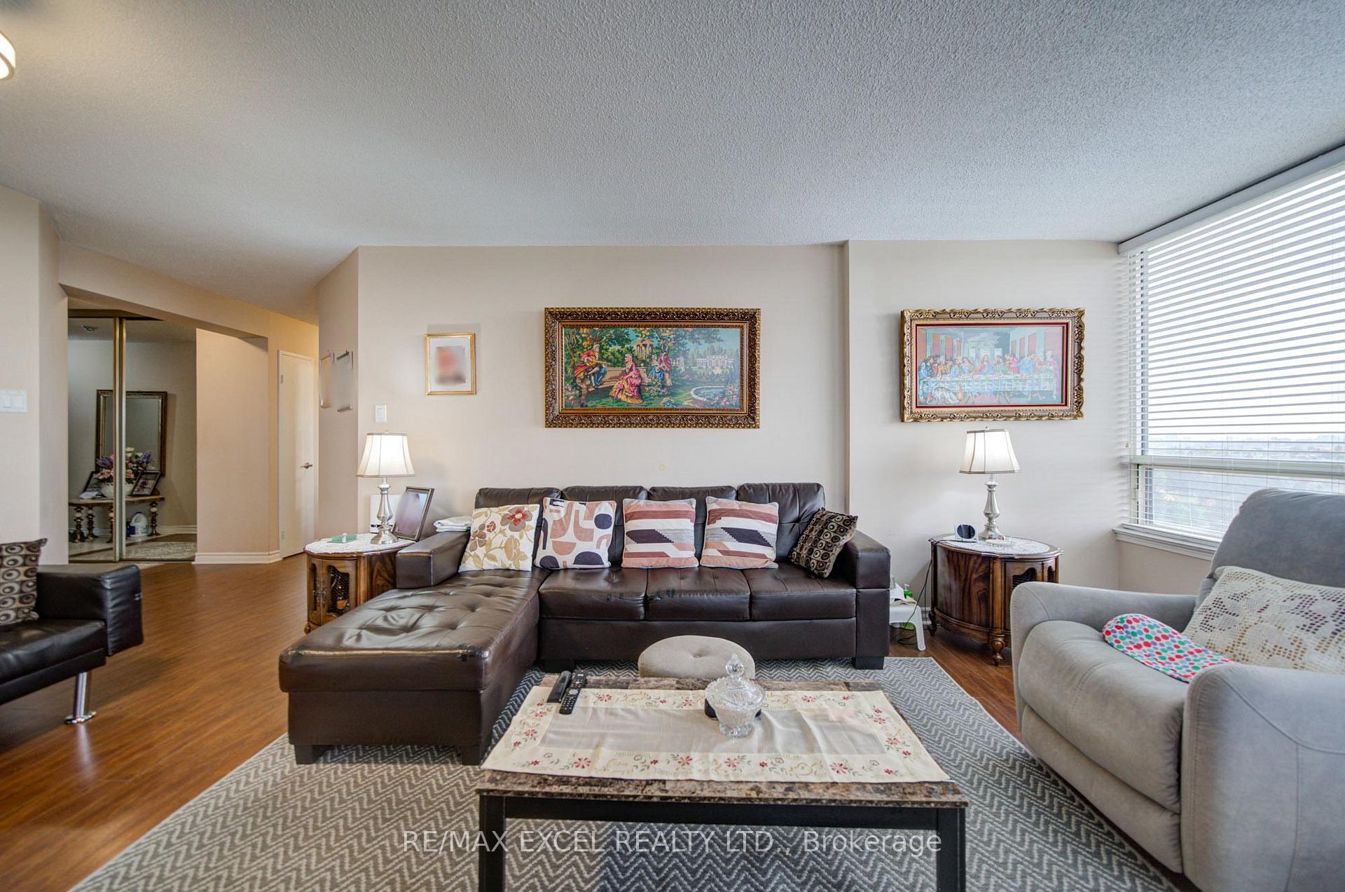Photo 12 of Unit 1403, 300 Alton Towers Circle, Scarborough, Milliken — HOMEH