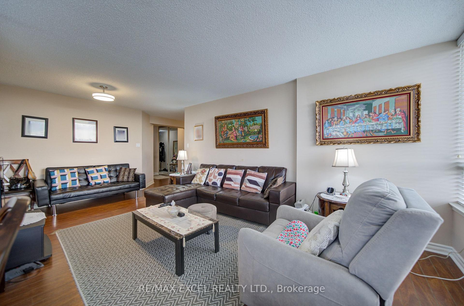 Photo 13 of Unit 1403, 300 Alton Towers Circle, Scarborough, Milliken — HOMEH