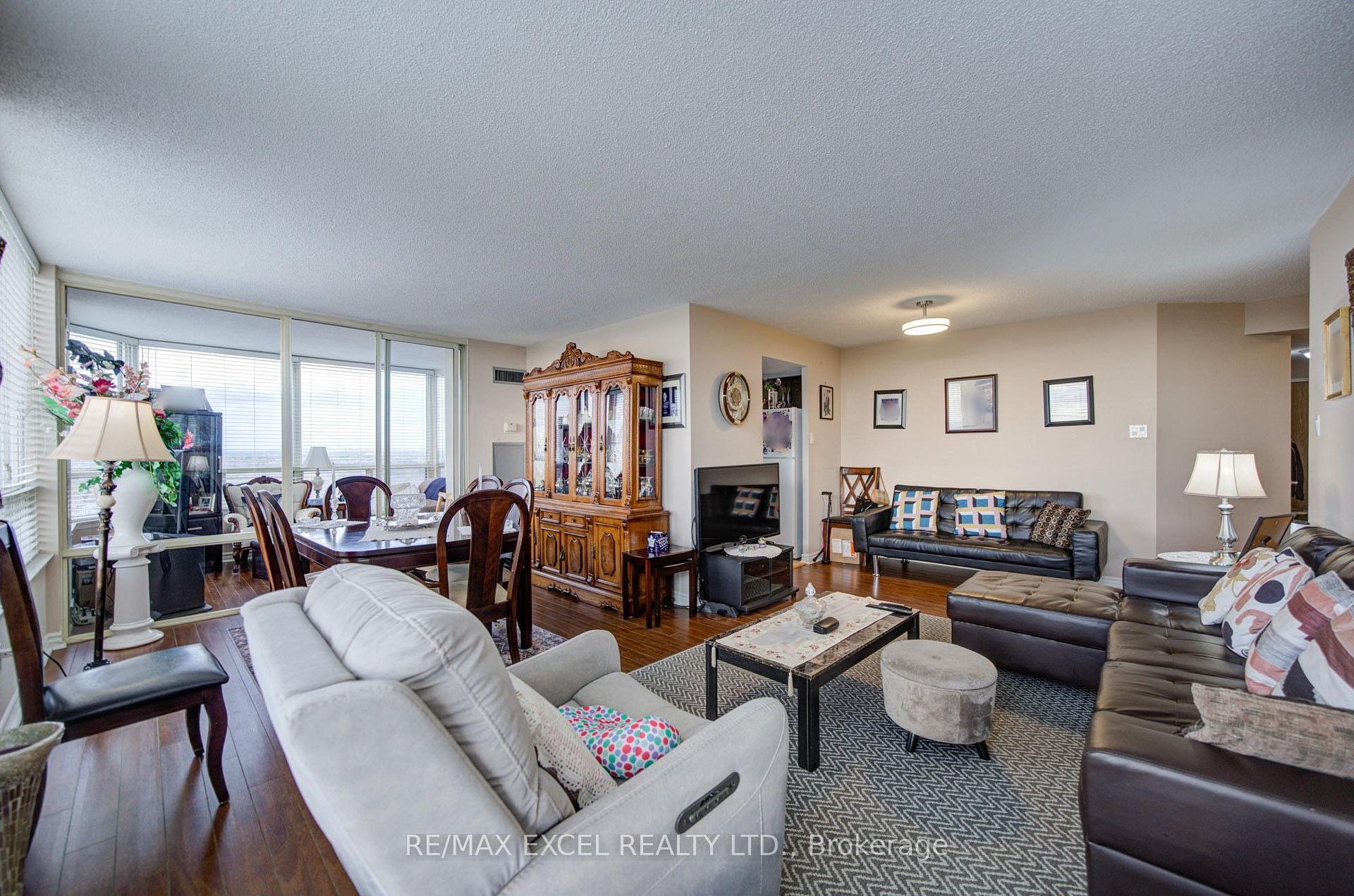 Photo 14 of Unit 1403, 300 Alton Towers Circle, Scarborough, Milliken — HOMEH