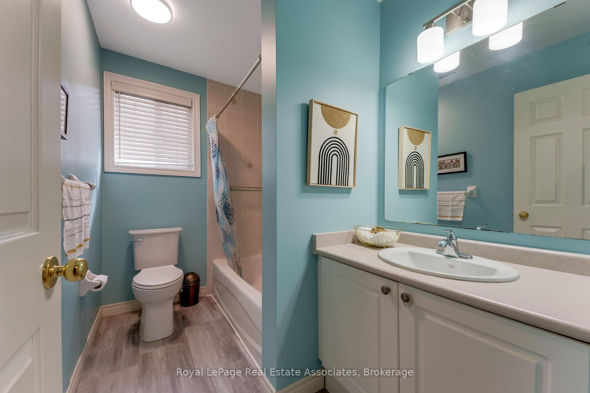 Photo 15 of 406 Sandy Cove Crescent, Waterloo, Eastbridge — HOMEH