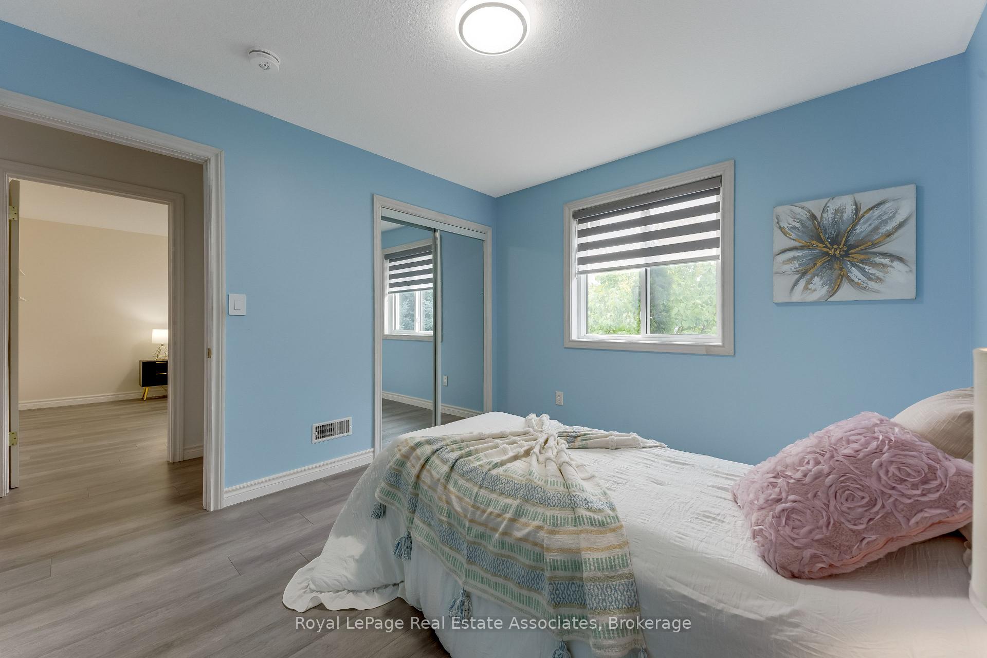 Photo 16 of 406 Sandy Cove Crescent, Waterloo, Eastbridge — HOMEH