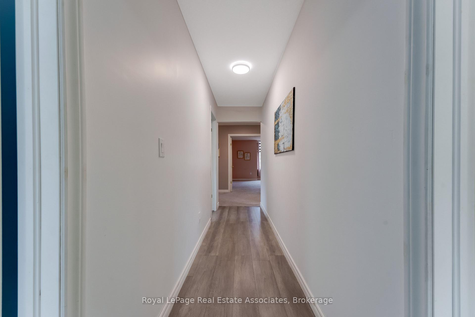 Photo 22 of 406 Sandy Cove Crescent, Waterloo, Eastbridge — HOMEH