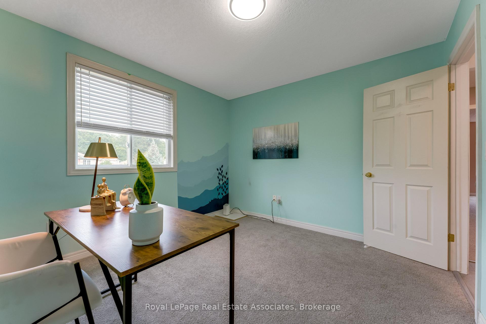 Photo 23 of 406 Sandy Cove Crescent, Waterloo, Eastbridge — HOMEH
