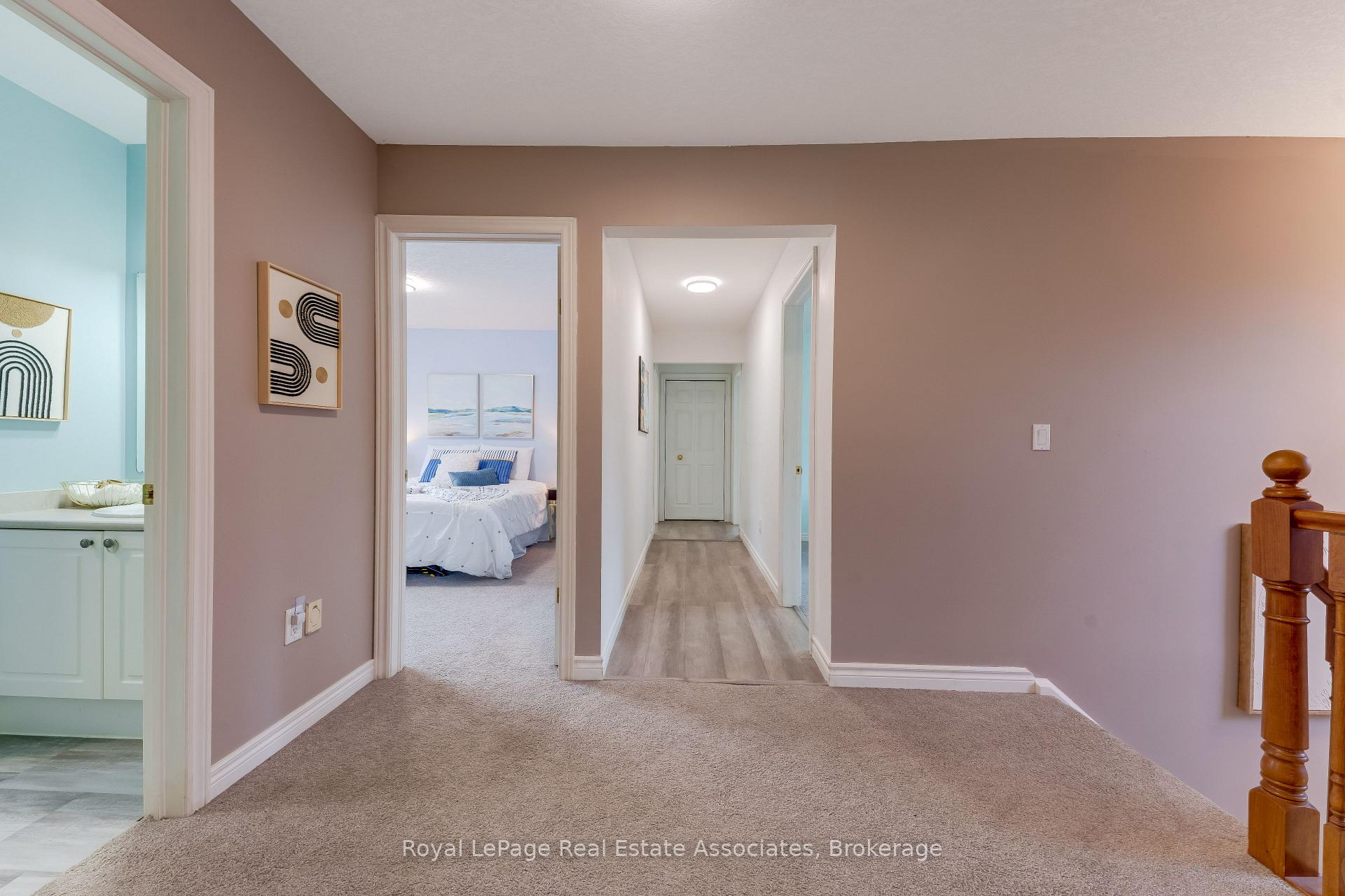 Photo 25 of 406 Sandy Cove Crescent, Waterloo, Eastbridge — HOMEH