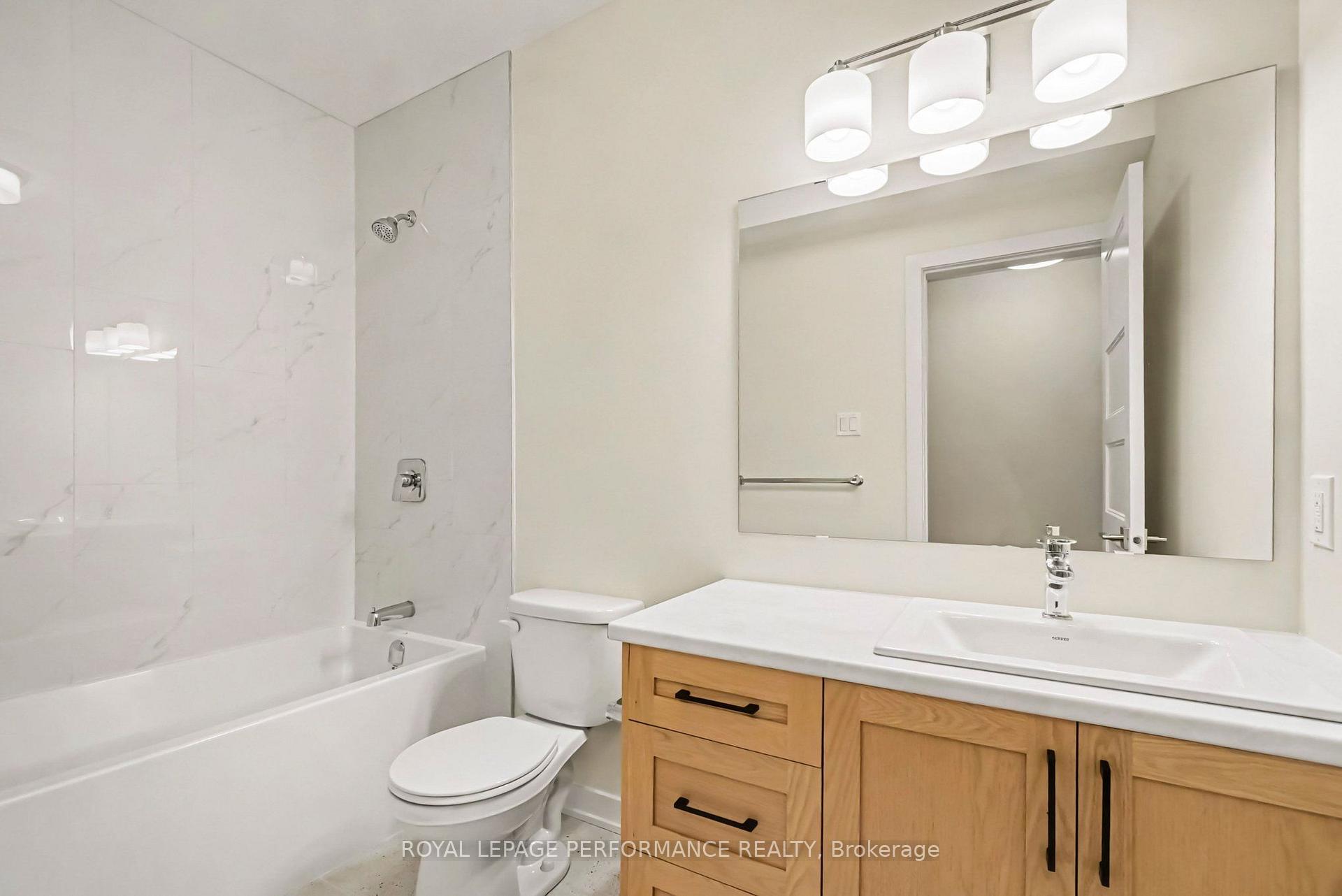 Photo 13 of Unit B, 275 Sam Avenue, Russell, Embrun — HOMEH