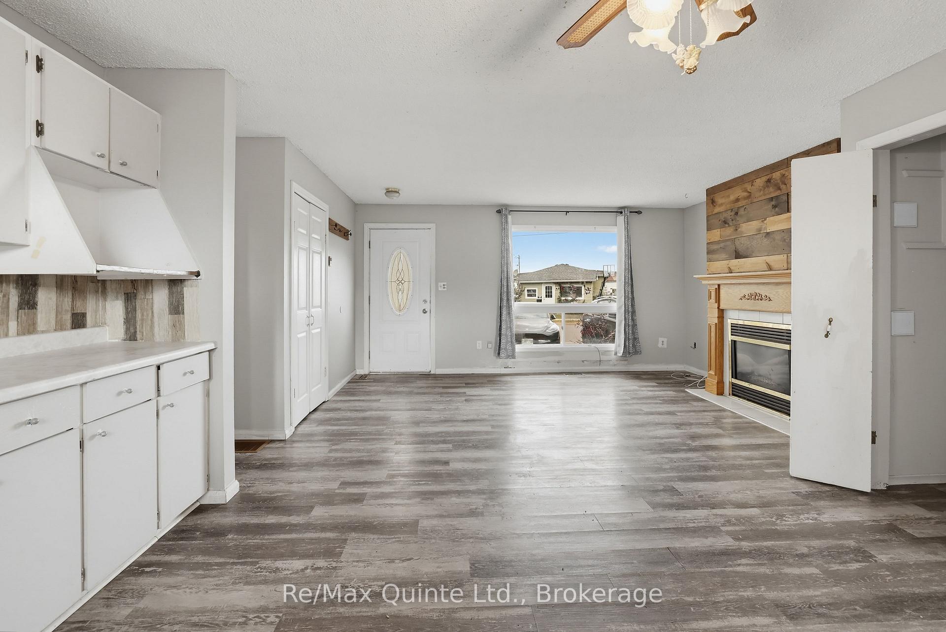 Photo 7 of 98 Mcfarland Drive, Belleville, Belleville Ward — HOMEH