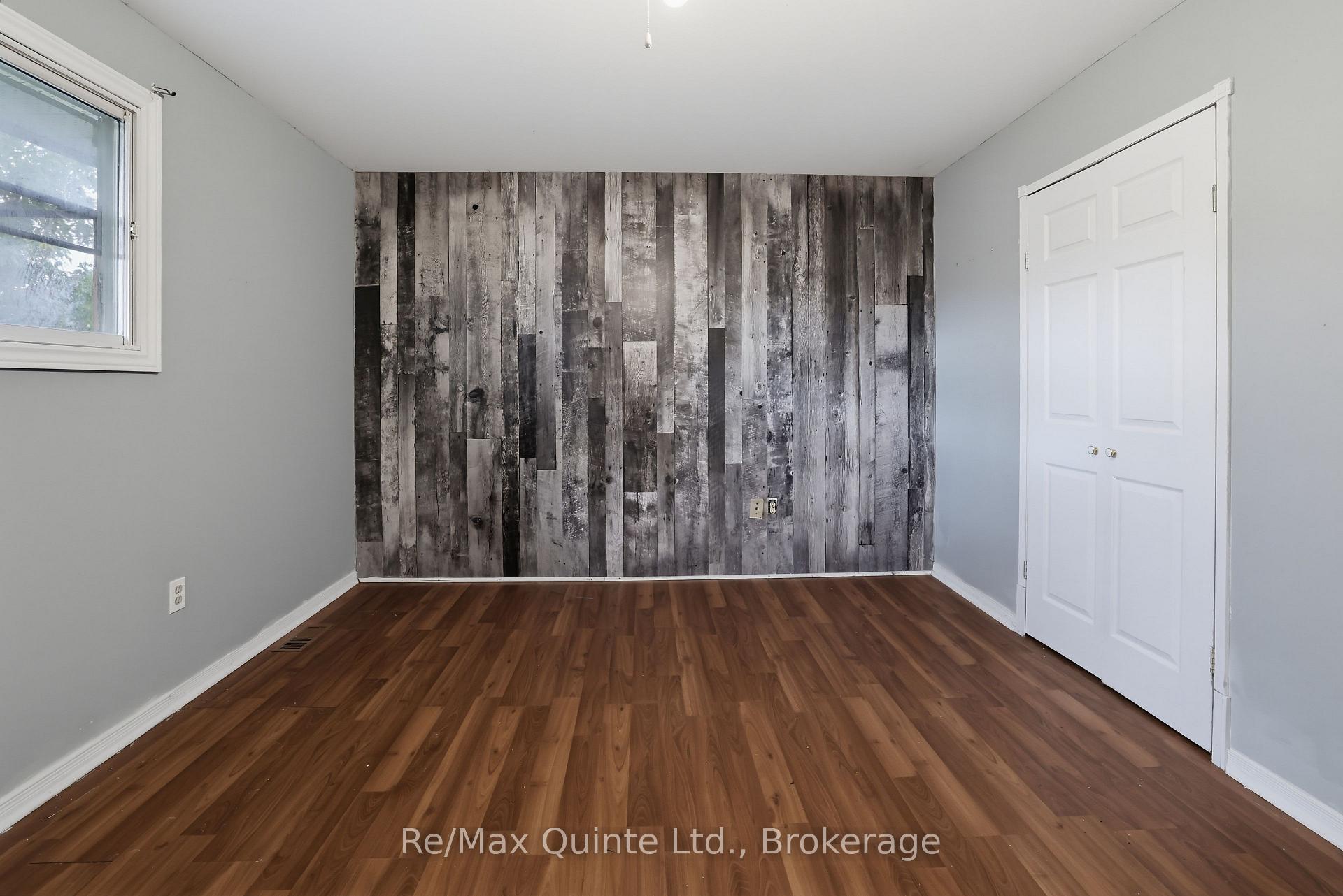 Photo 17 of 98 Mcfarland Drive, Belleville, Belleville Ward — HOMEH