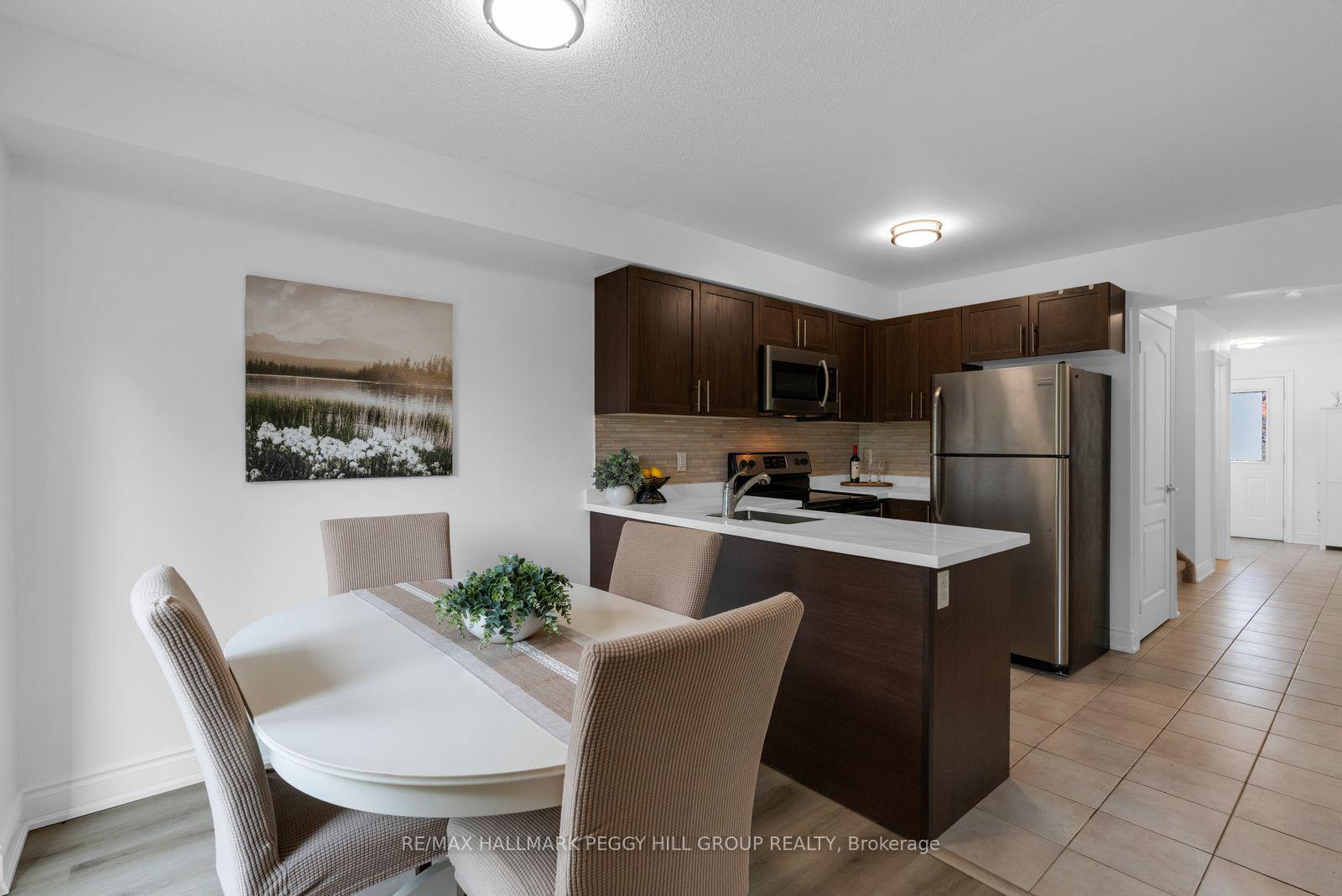 Photo 2 of Unit 3, 31 Madelaine Drive, Barrie, Painswick South — HOMEH