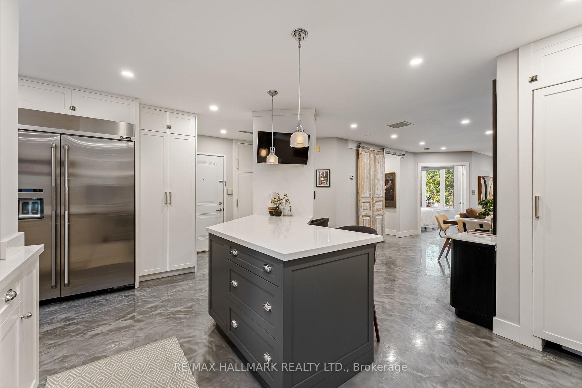 Photo 17 of Unit 201, 2365 Queen Street E, Toronto, The Beaches — HOMEH