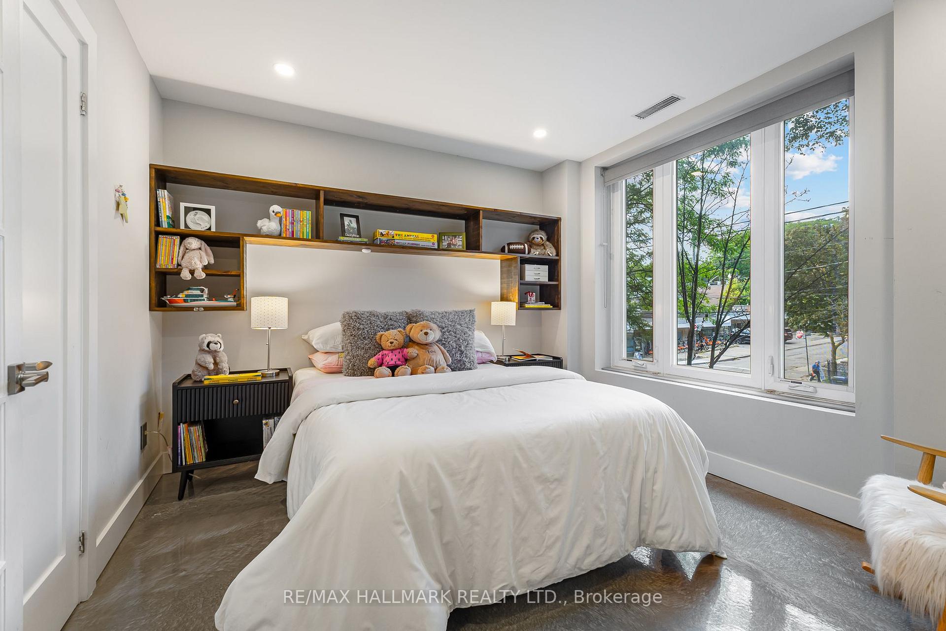 Photo 24 of Unit 201, 2365 Queen Street E, Toronto, The Beaches — HOMEH
