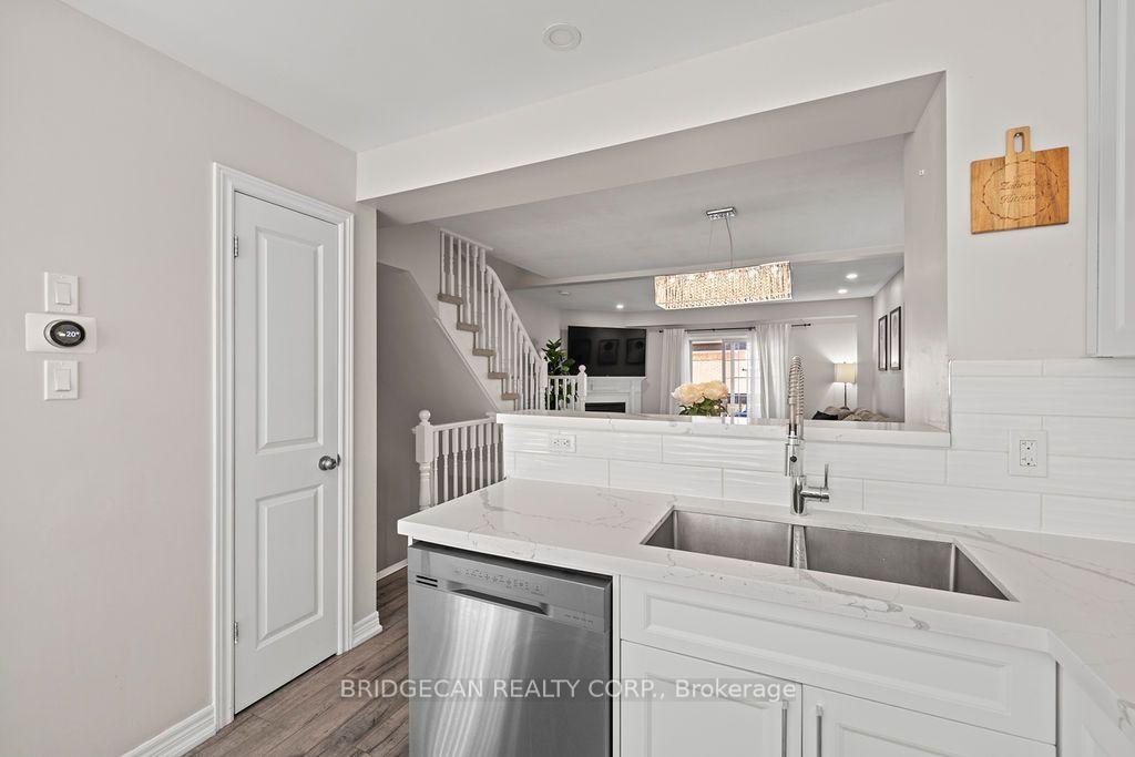 Photo 11 of Unit 6, 437 Highway 8, Hamilton, Stoney Creek — HOMEH