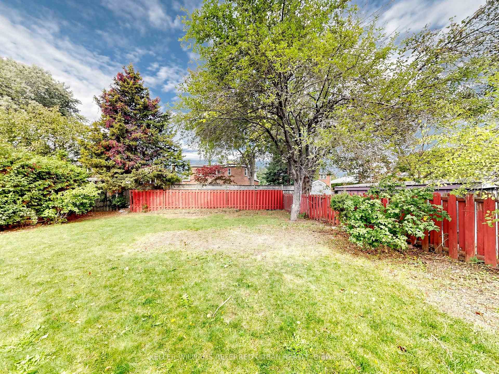 Photo 47 of 82 Crossbow Crescent, North York, Pleasant View — HOMEH