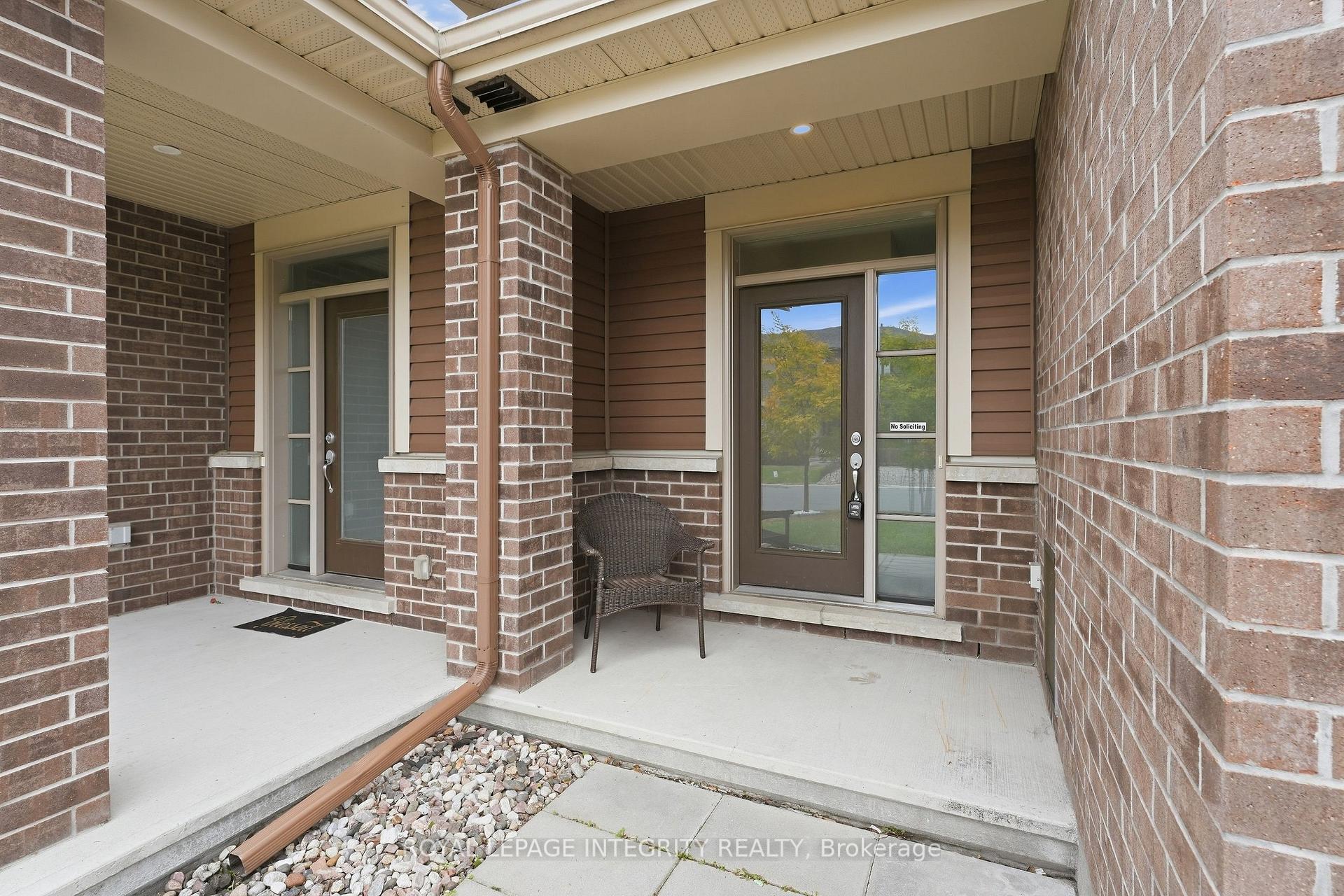 Photo 2 of 231 Mountain Sorrel Way, Ottawa, Avalon West — HOMEH