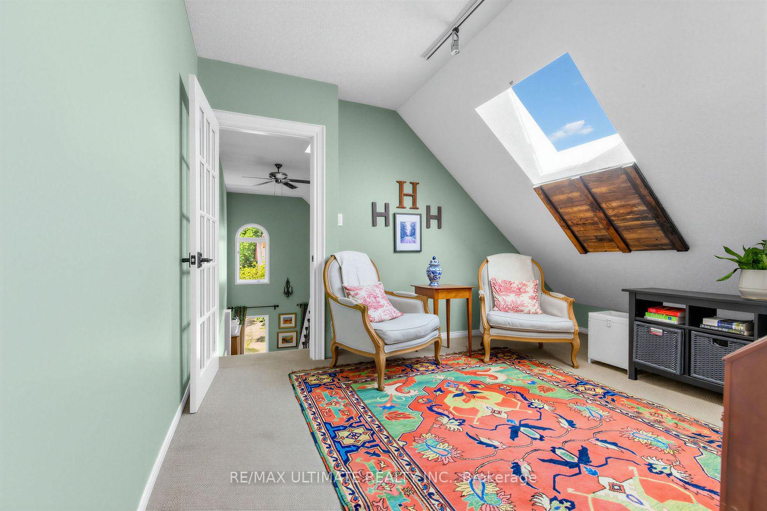 Photo 19 of 185 Castlefield Avenue, Toronto, Yonge-Eglinton — HOMEH