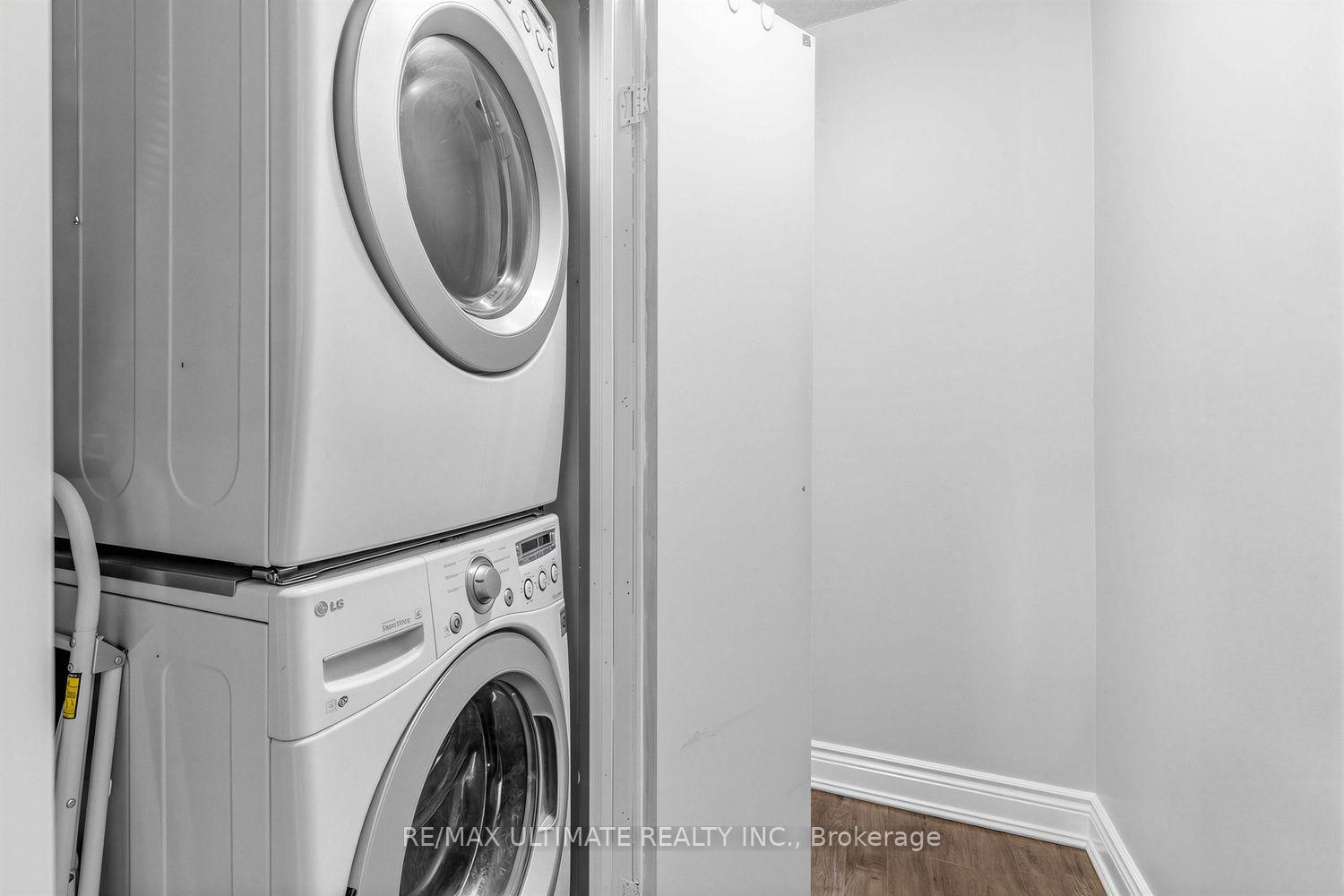Photo 31 of 185 Castlefield Avenue, Toronto, Yonge-Eglinton — HOMEH