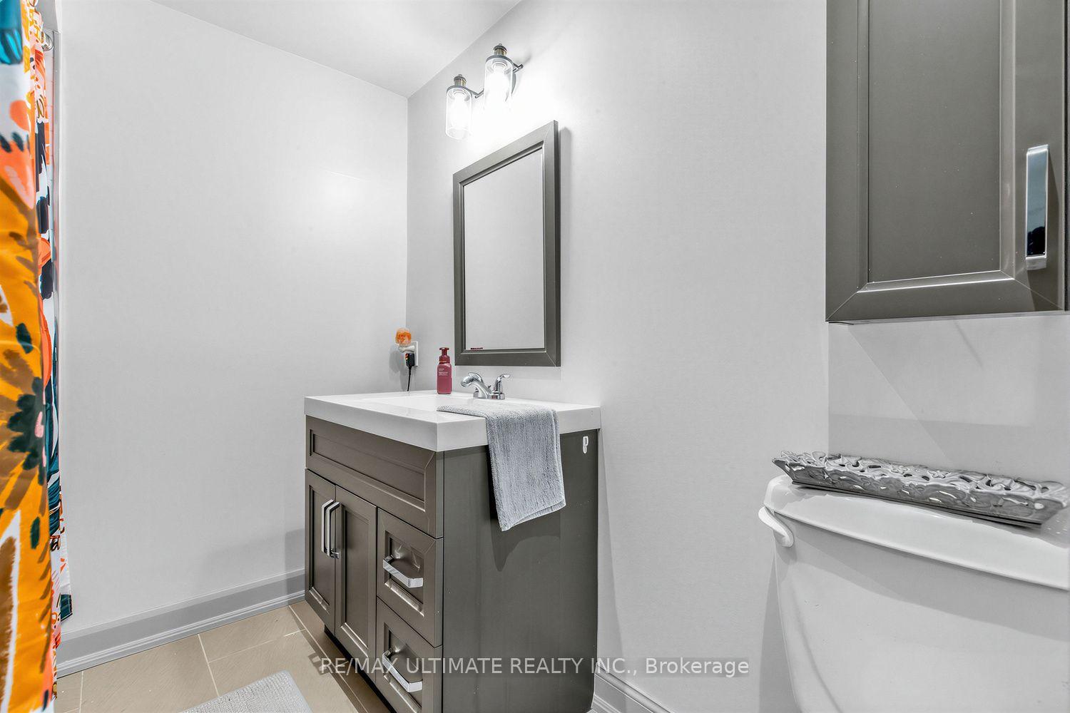Photo 41 of 185 Castlefield Avenue, Toronto, Yonge-Eglinton — HOMEH
