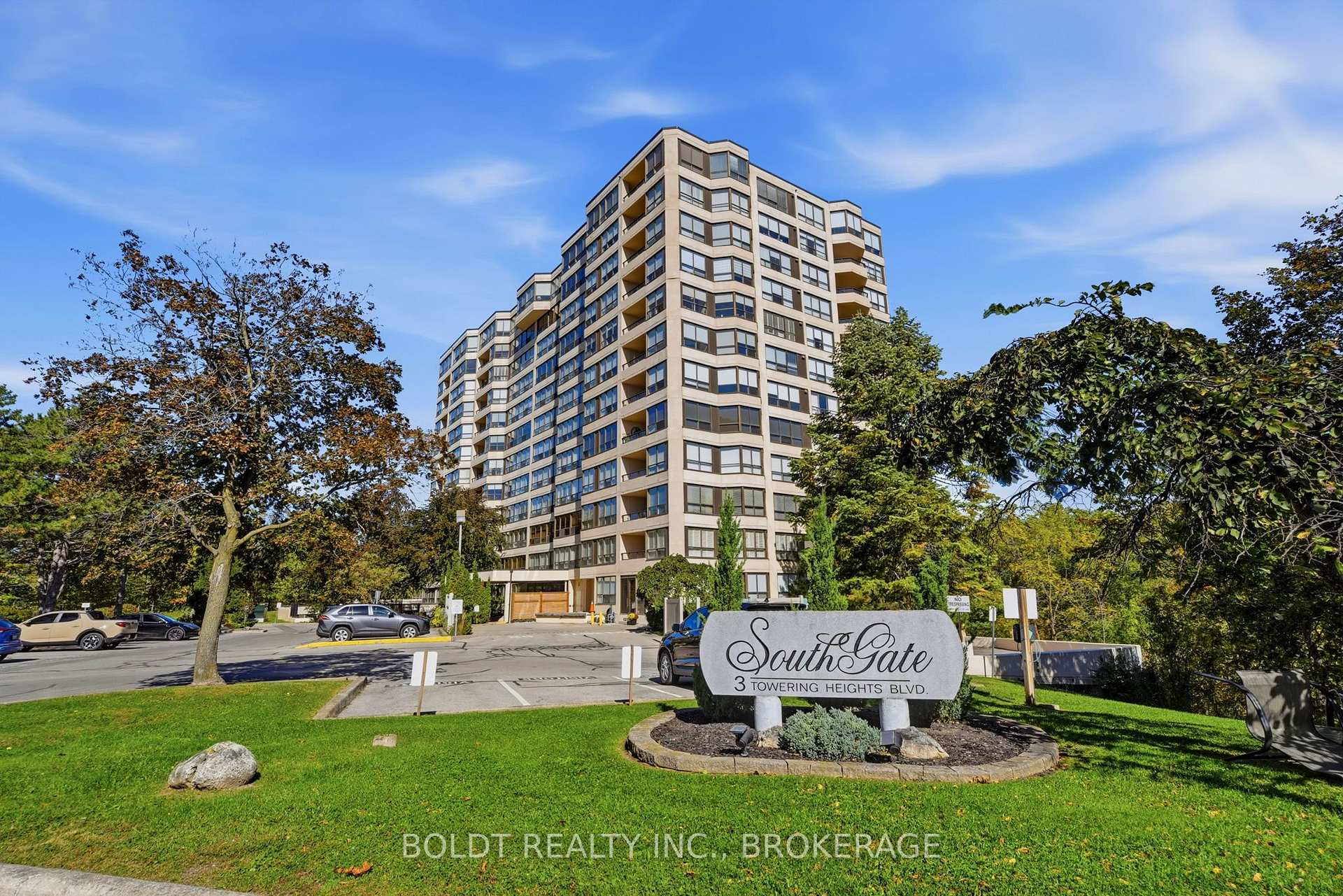 Photo of Unit 505, 3 Towering Heights Boulevard