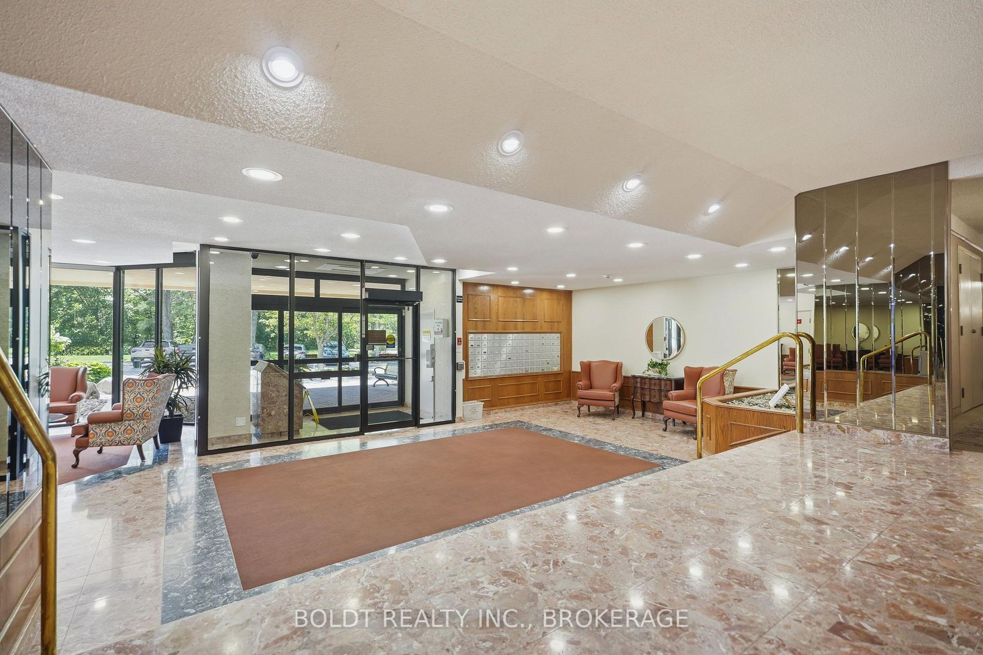 Photo 6 of Unit 505, 3 Towering Heights Boulevard, St. Catharines, Glendale/Glenridge — HOMEH