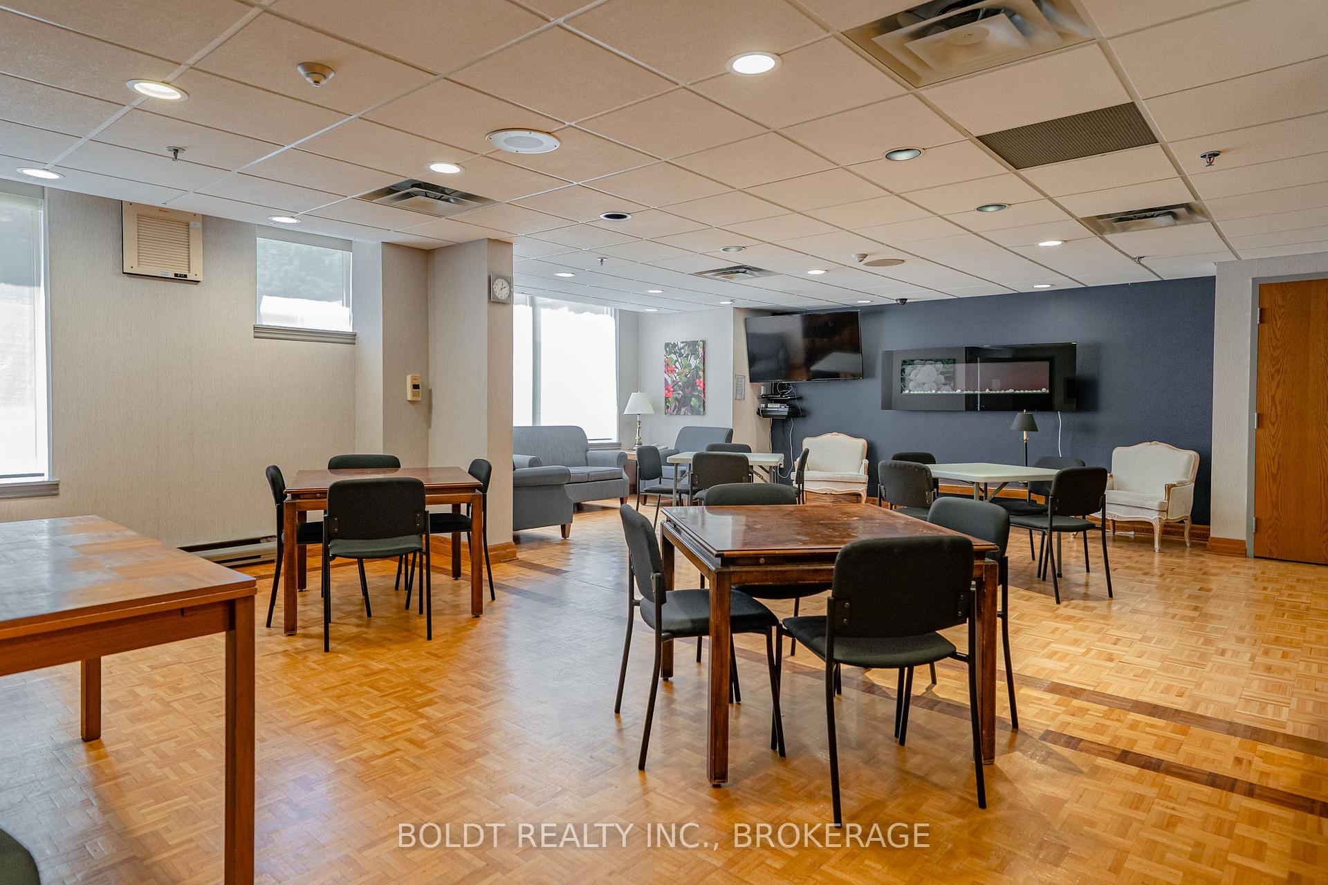 Photo 43 of Unit 505, 3 Towering Heights Boulevard, St. Catharines, Glendale/Glenridge — HOMEH