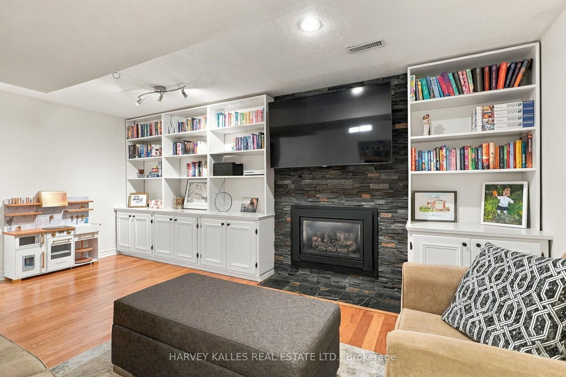 Photo 26 of 4181 Stonemason Crescent, Mississauga, Erin Mills — HOMEH