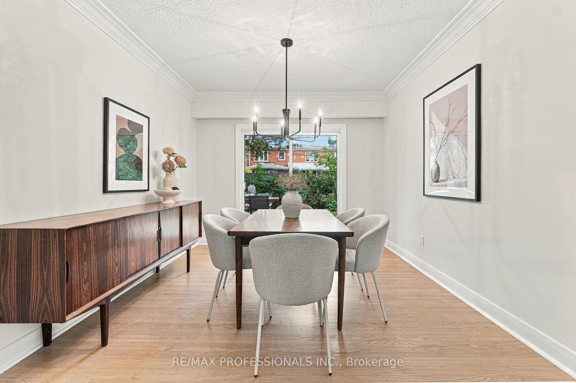 Photo 8 of 8 Northolt Court, Etobicoke, Edenbridge-Humber Valley — HOMEH