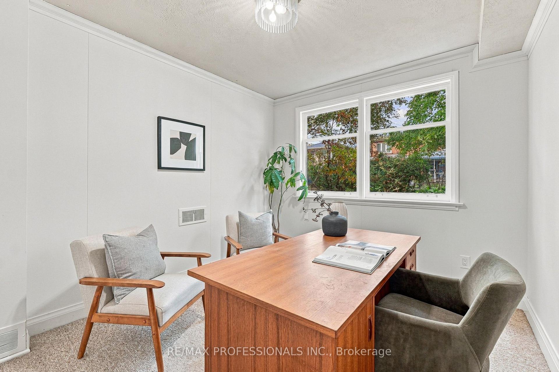 Photo 31 of 8 Northolt Court, Etobicoke, Edenbridge-Humber Valley — HOMEH