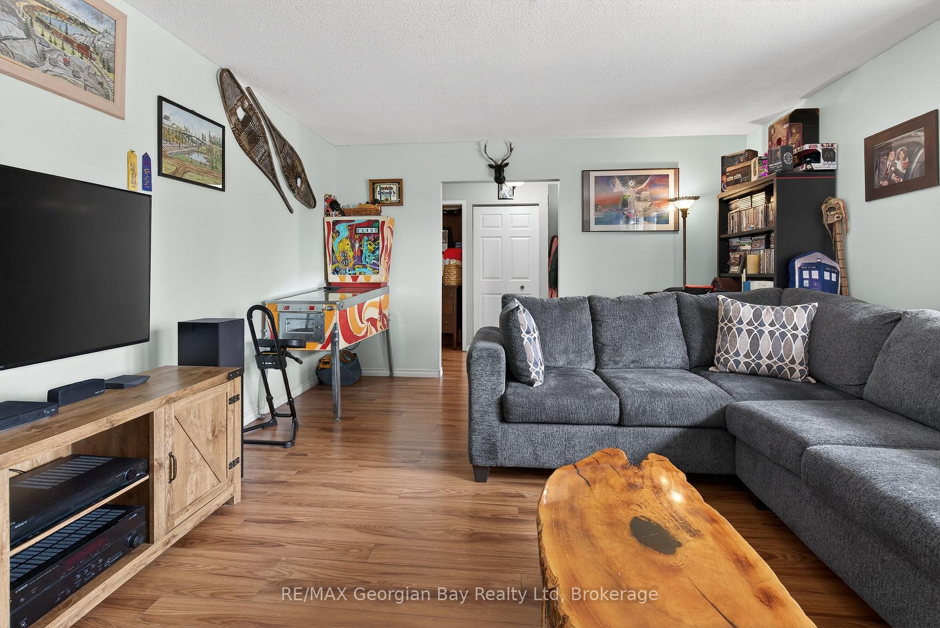 Photo 6 of 480 Broderick Street, Tay, Port McNicoll — HOMEH