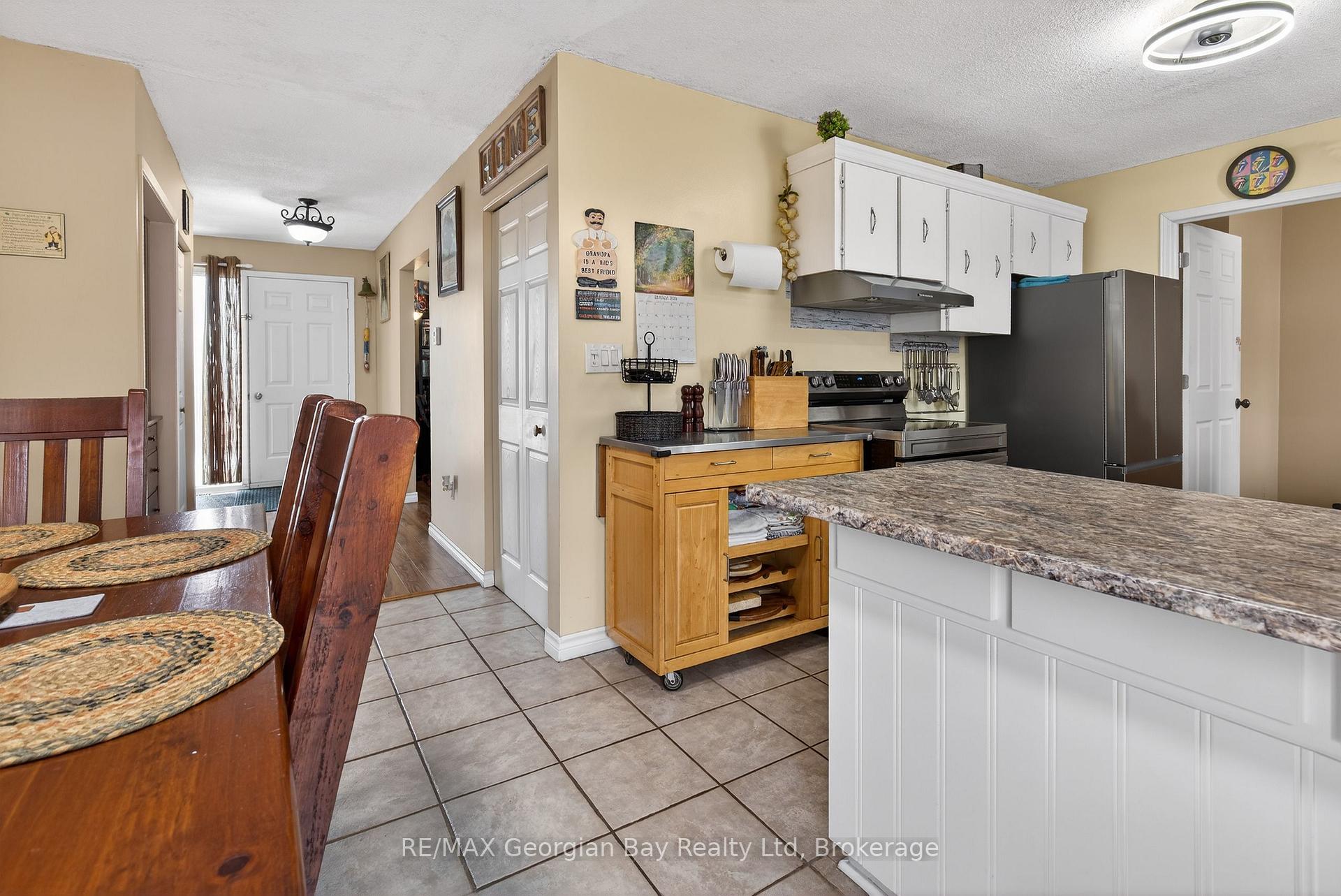Photo 7 of 480 Broderick Street, Tay, Port McNicoll — HOMEH