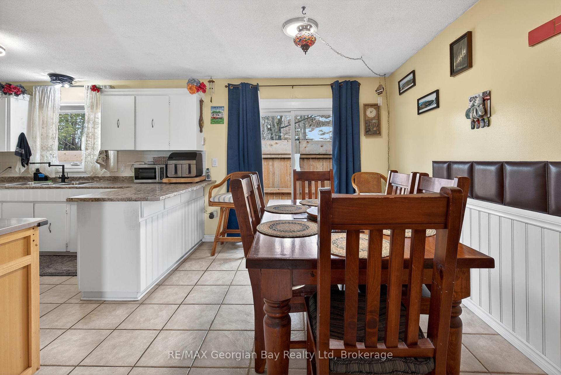 Photo 8 of 480 Broderick Street, Tay, Port McNicoll — HOMEH