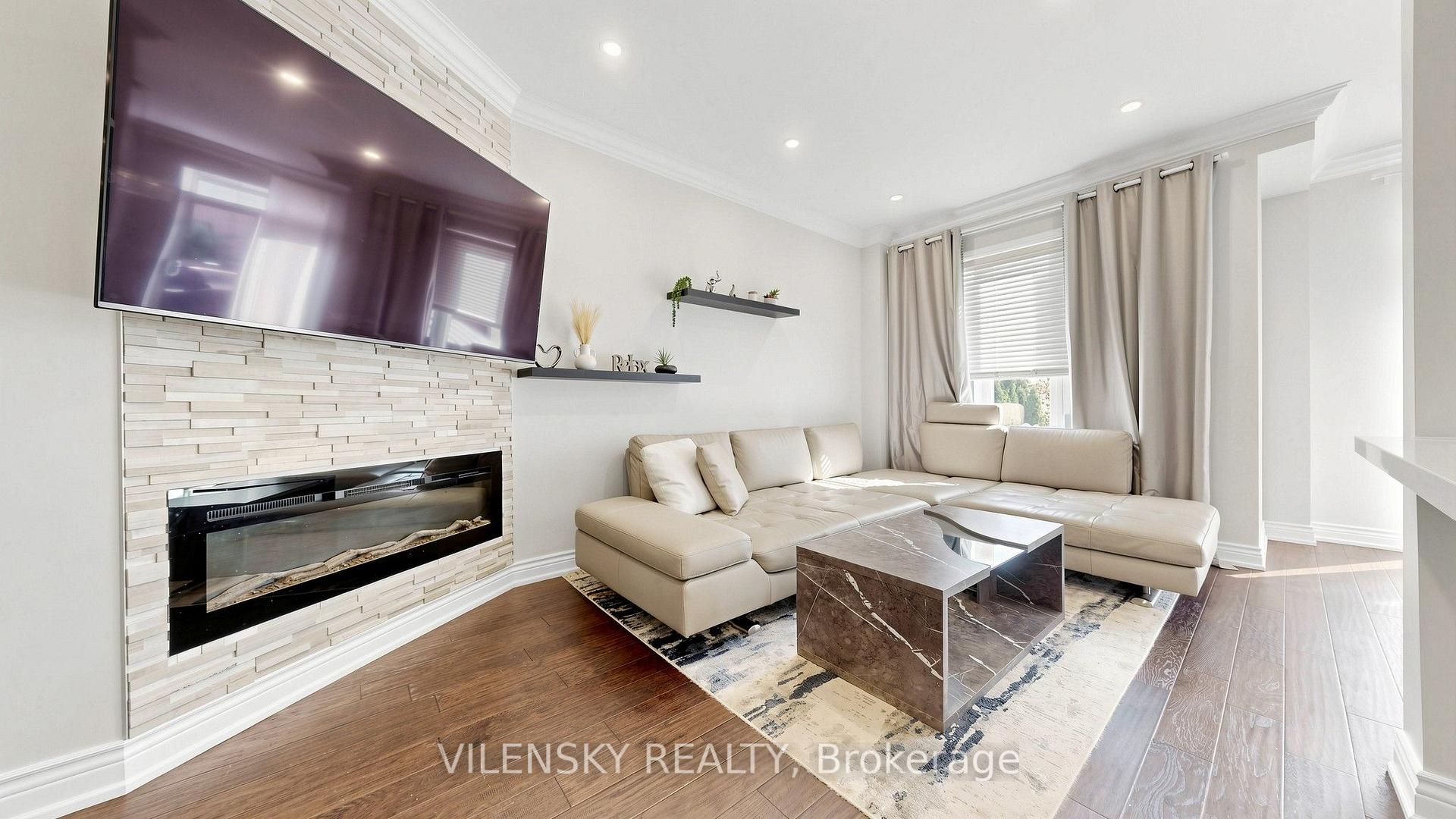 Photo 11 of 66 Catalpa Crescent, Vaughan, Patterson — HOMEH