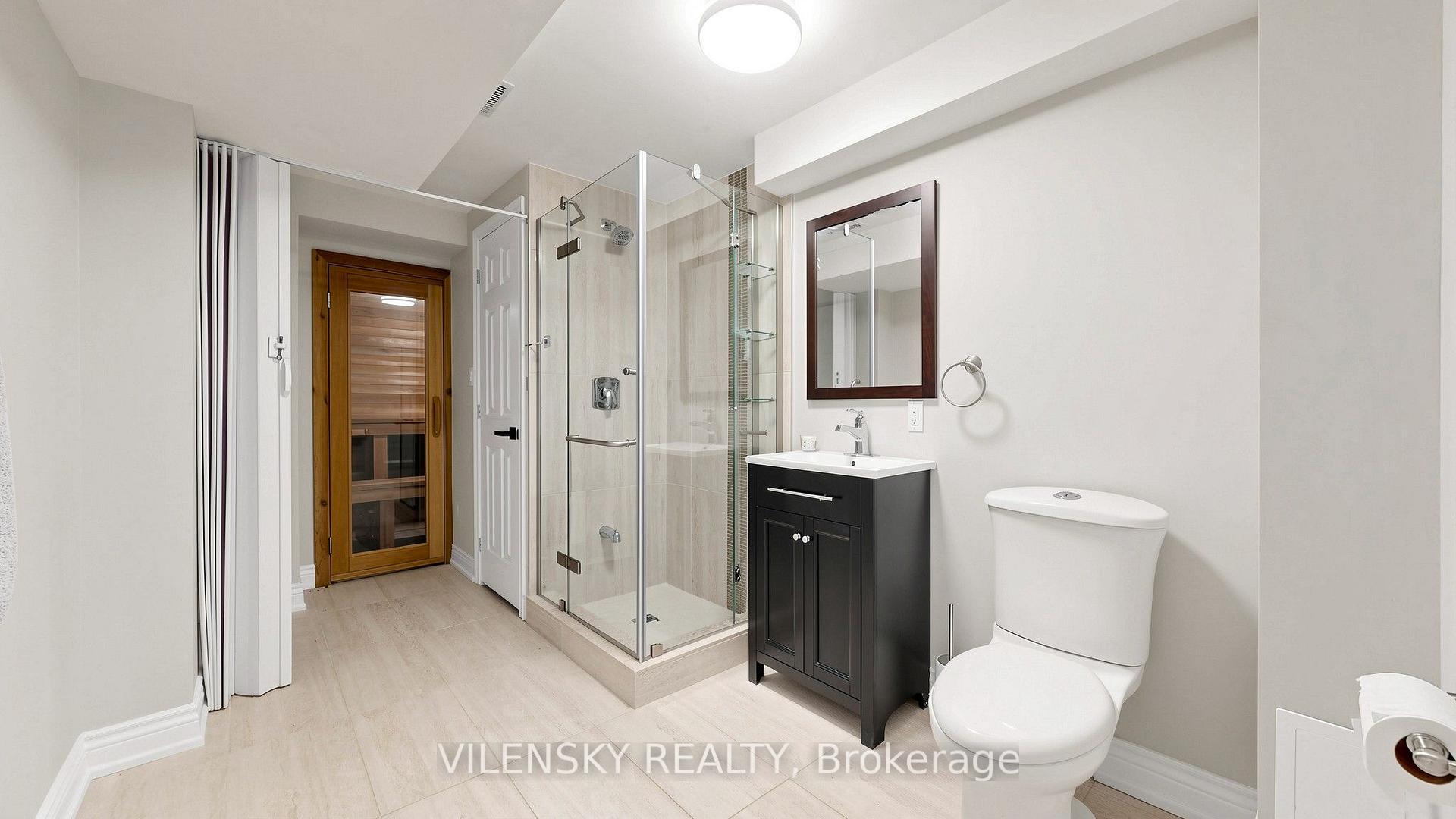 Photo 37 of 66 Catalpa Crescent, Vaughan, Patterson — HOMEH