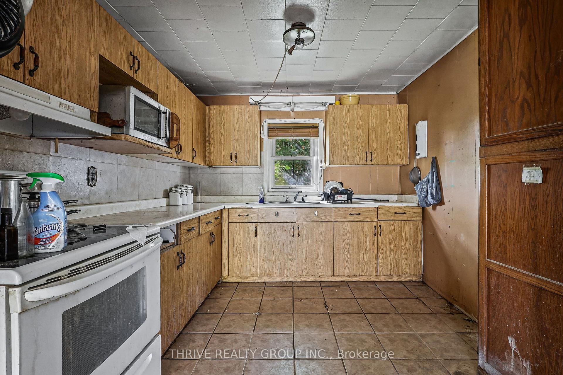 Photo 35 of 23781 Johnston Line, West Elgin, Rural West Elgin — HOMEH