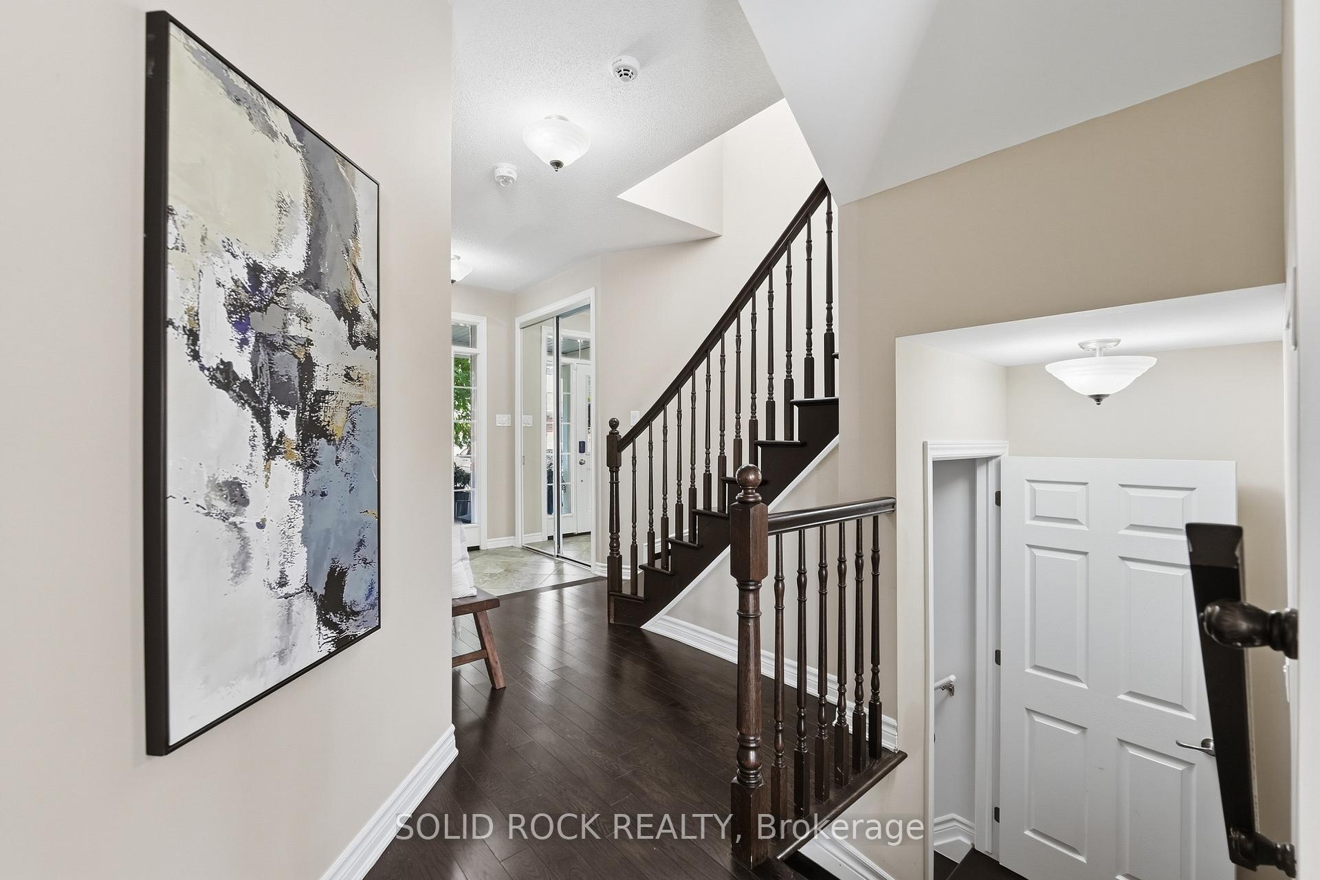 Photo 13 of 55 Solaris Drive, Ottawa, Kanata - Emerald Meadows/Trailwest — HOMEH