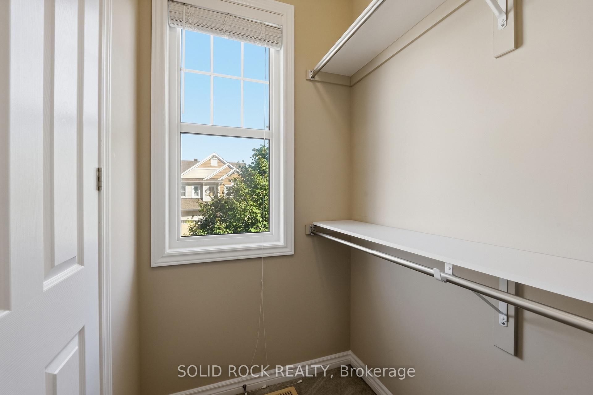 Photo 35 of 55 Solaris Drive, Ottawa, Kanata - Emerald Meadows/Trailwest — HOMEH