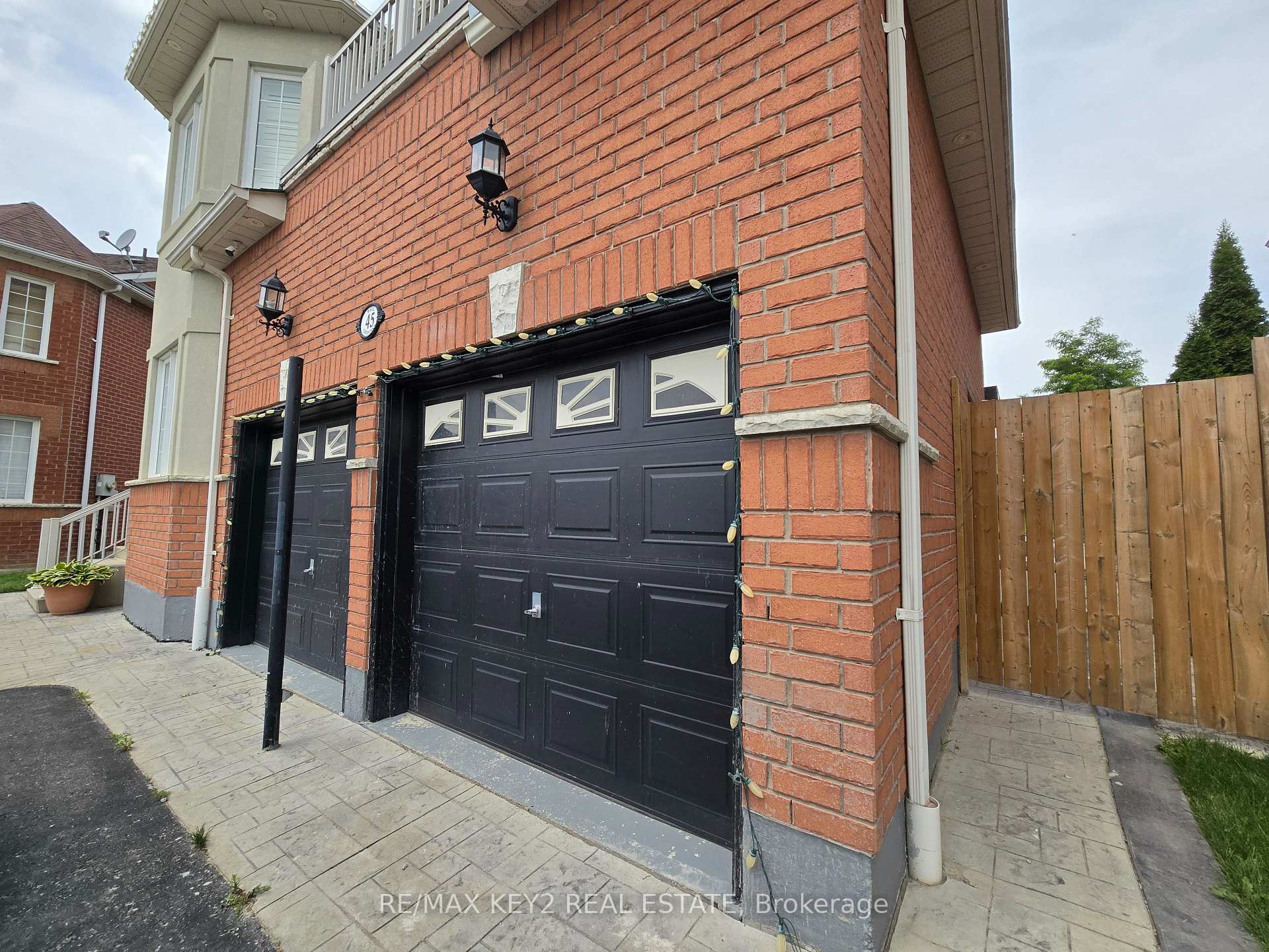 Photo of 45 Ball Crescent
