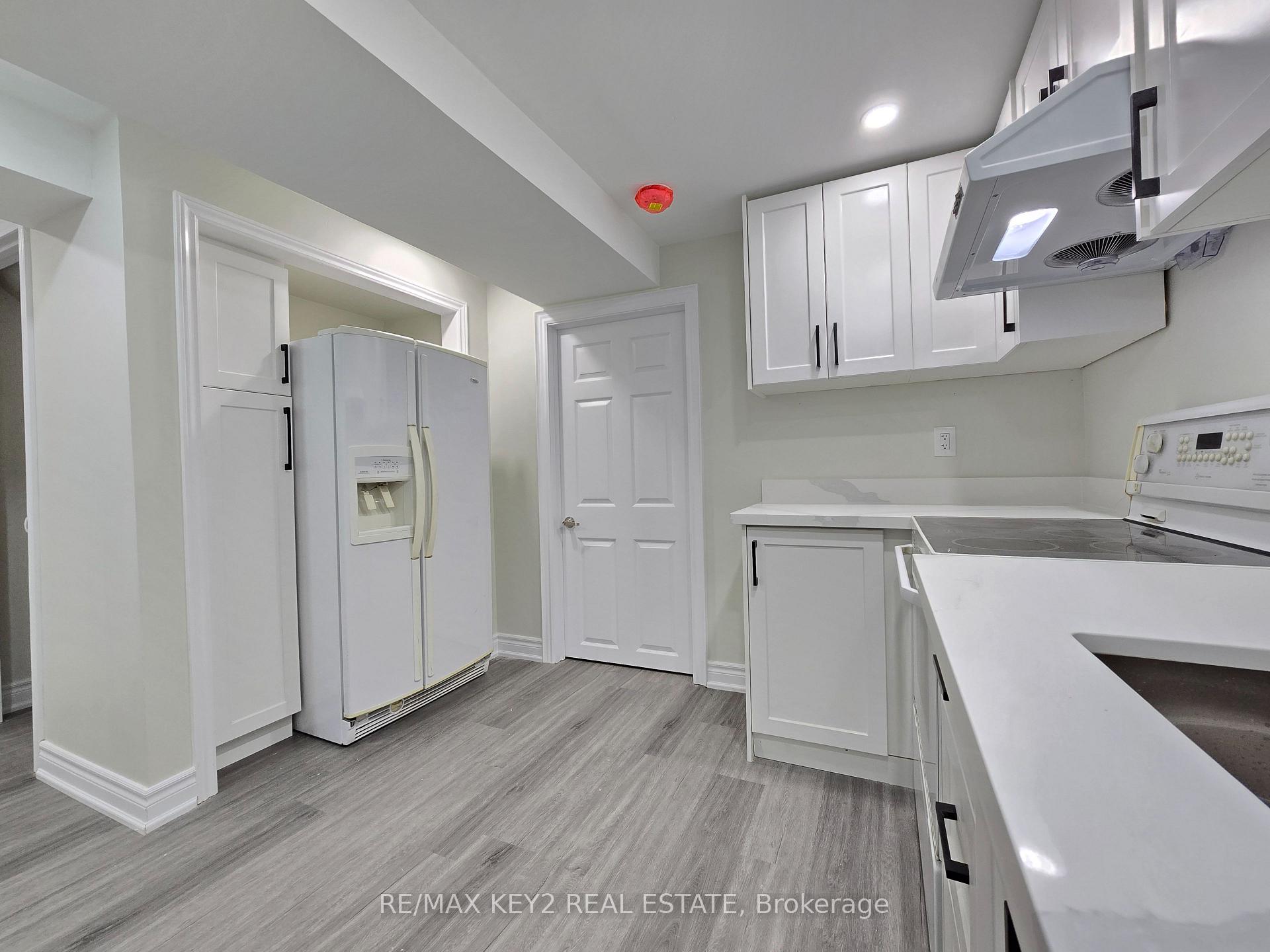 Photo 2 of 45 Ball Crescent, Whitby, Williamsburg — HOMEH