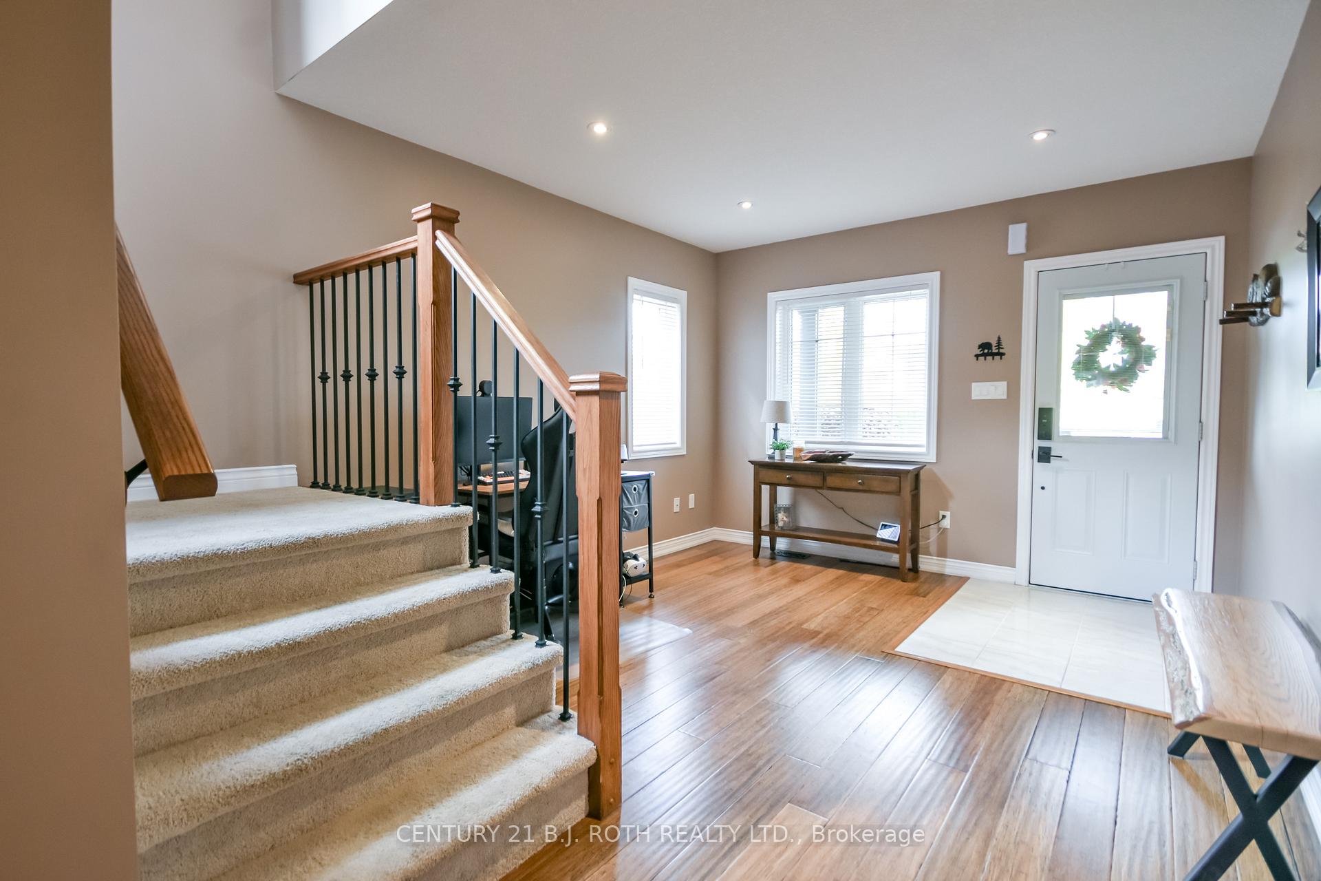 Photo 3 of 114 Stonemount Crescent, Essa, Angus — HOMEH