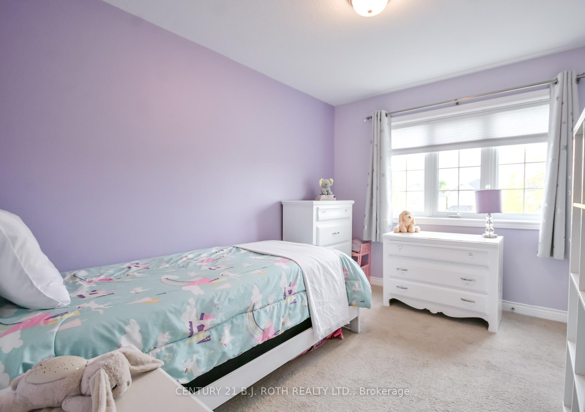 Photo 14 of 114 Stonemount Crescent, Essa, Angus — HOMEH