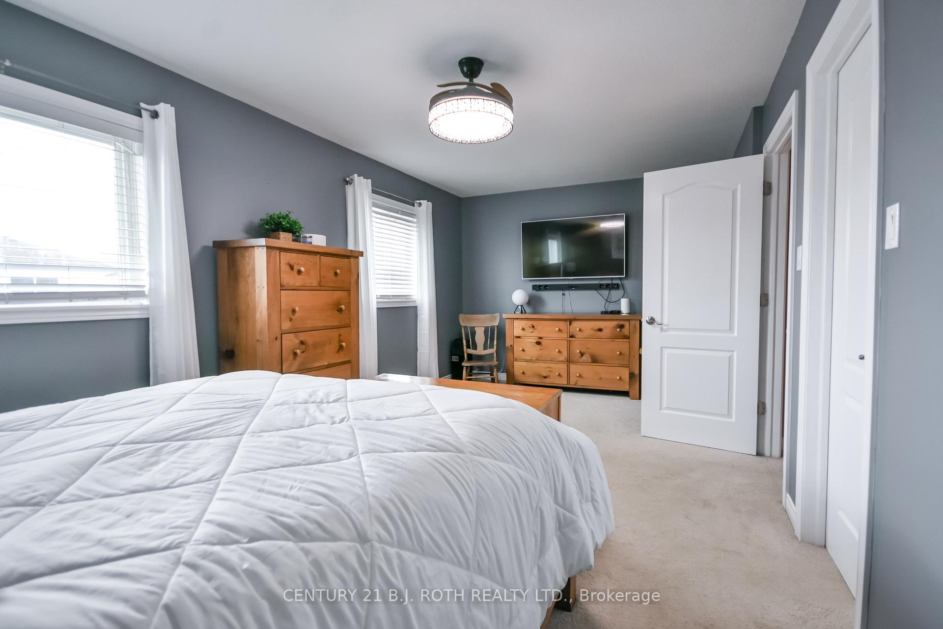 Photo 20 of 114 Stonemount Crescent, Essa, Angus — HOMEH