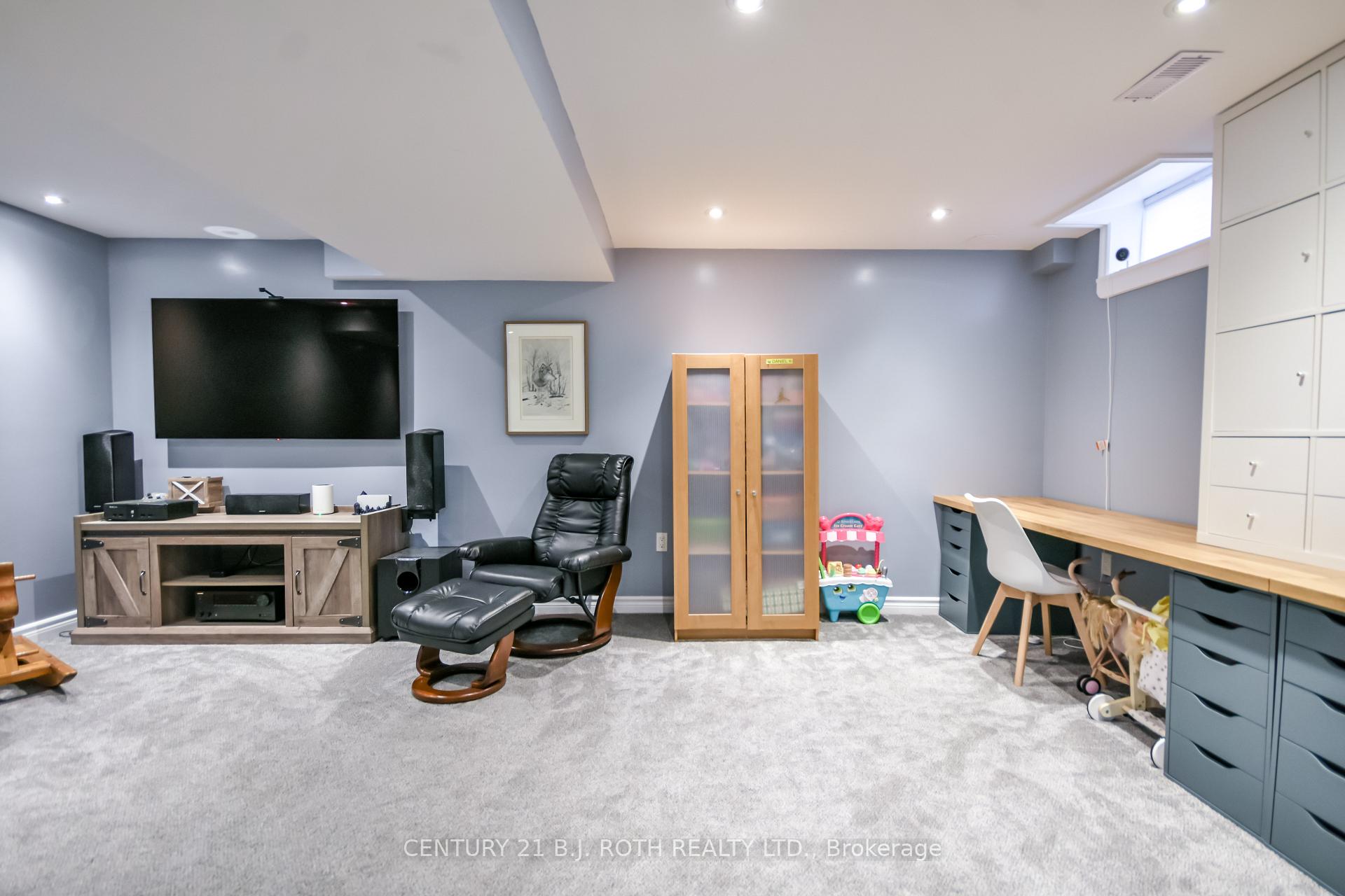 Photo 24 of 114 Stonemount Crescent, Essa, Angus — HOMEH