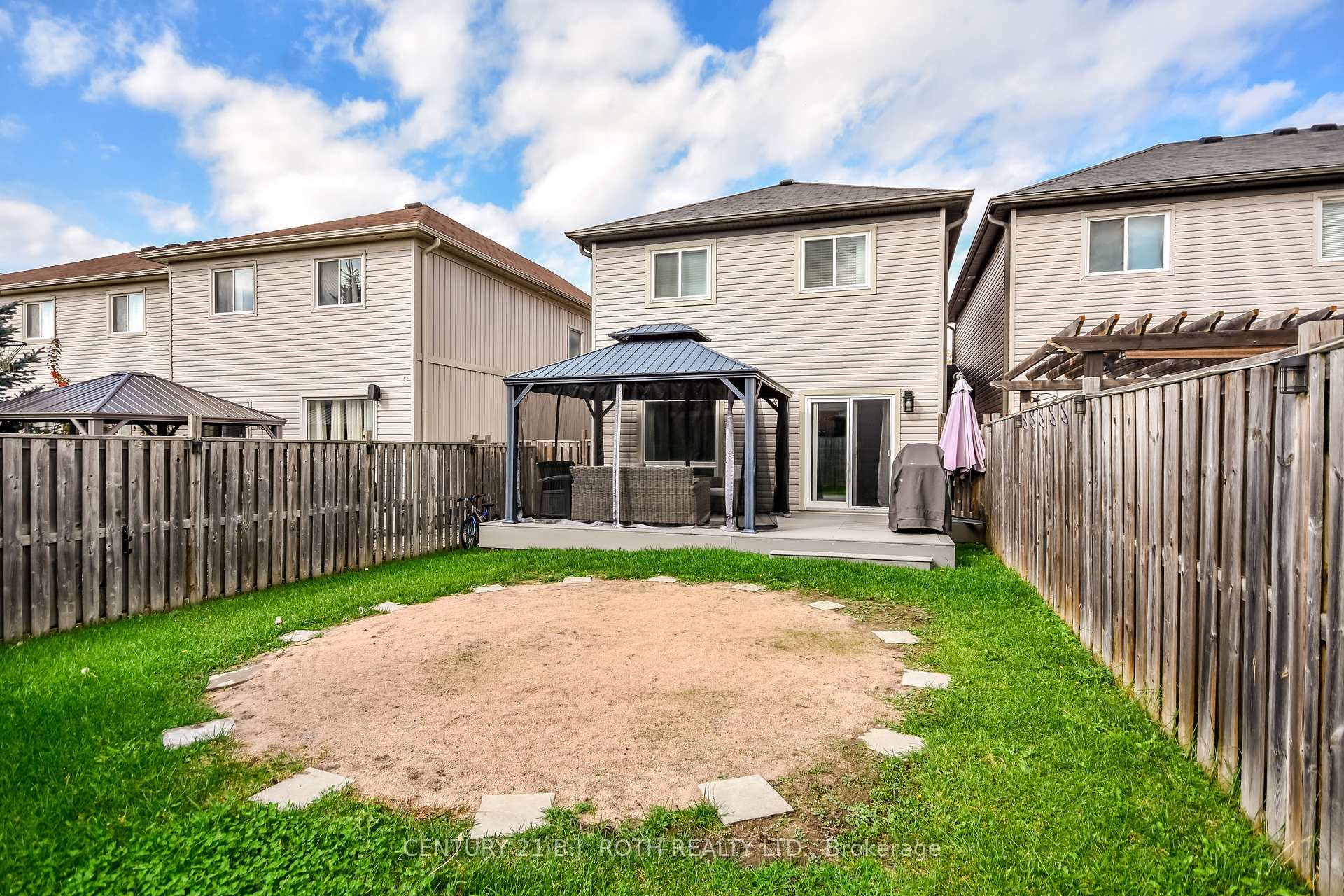 Photo 29 of 114 Stonemount Crescent, Essa, Angus — HOMEH