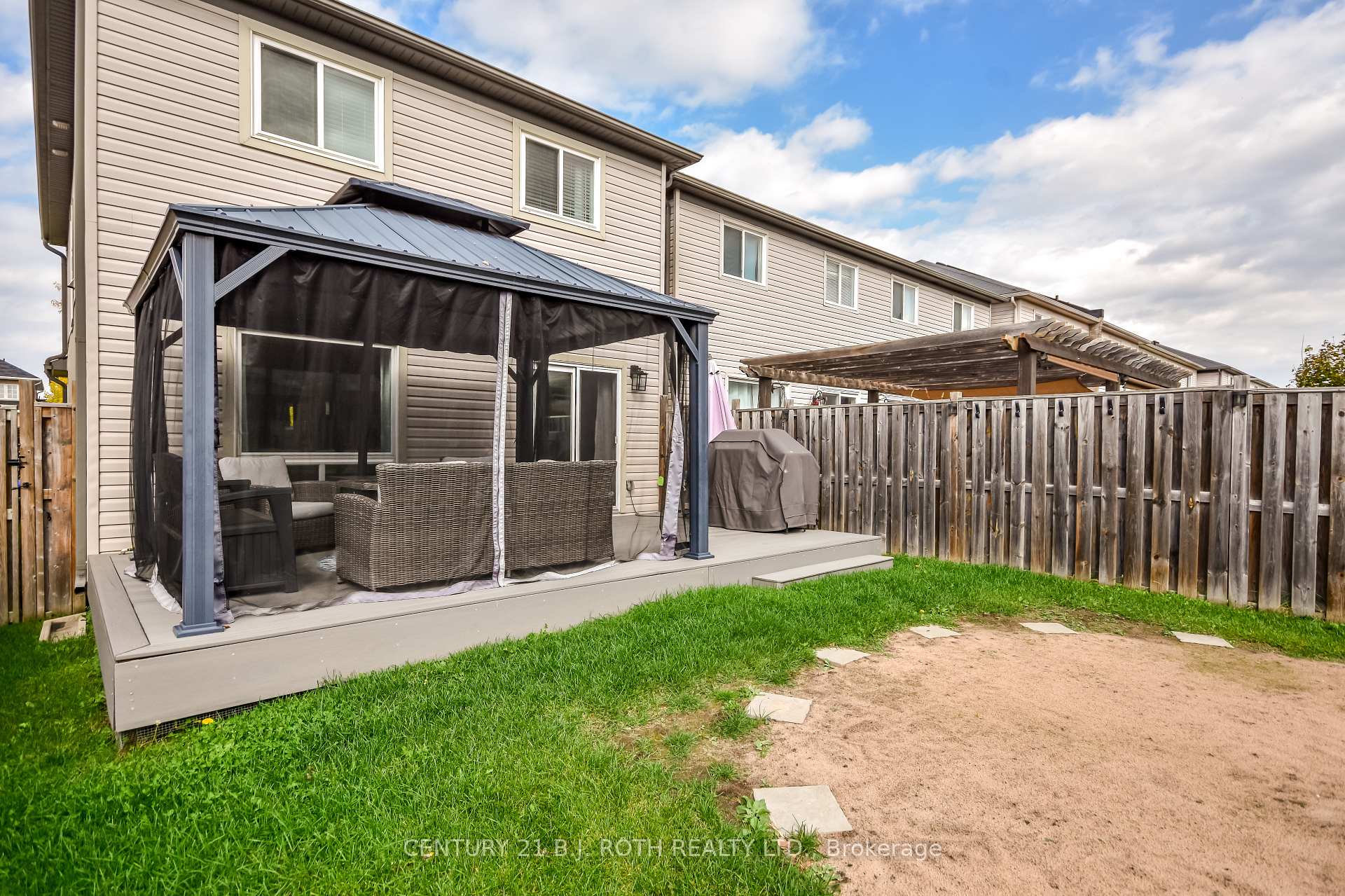 Photo 32 of 114 Stonemount Crescent, Essa, Angus — HOMEH