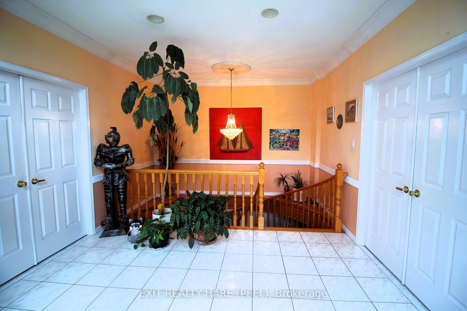 Photo 14 of 5 Glenbrook Boulevard, Brampton, Toronto Gore Rural Estate — HOMEH