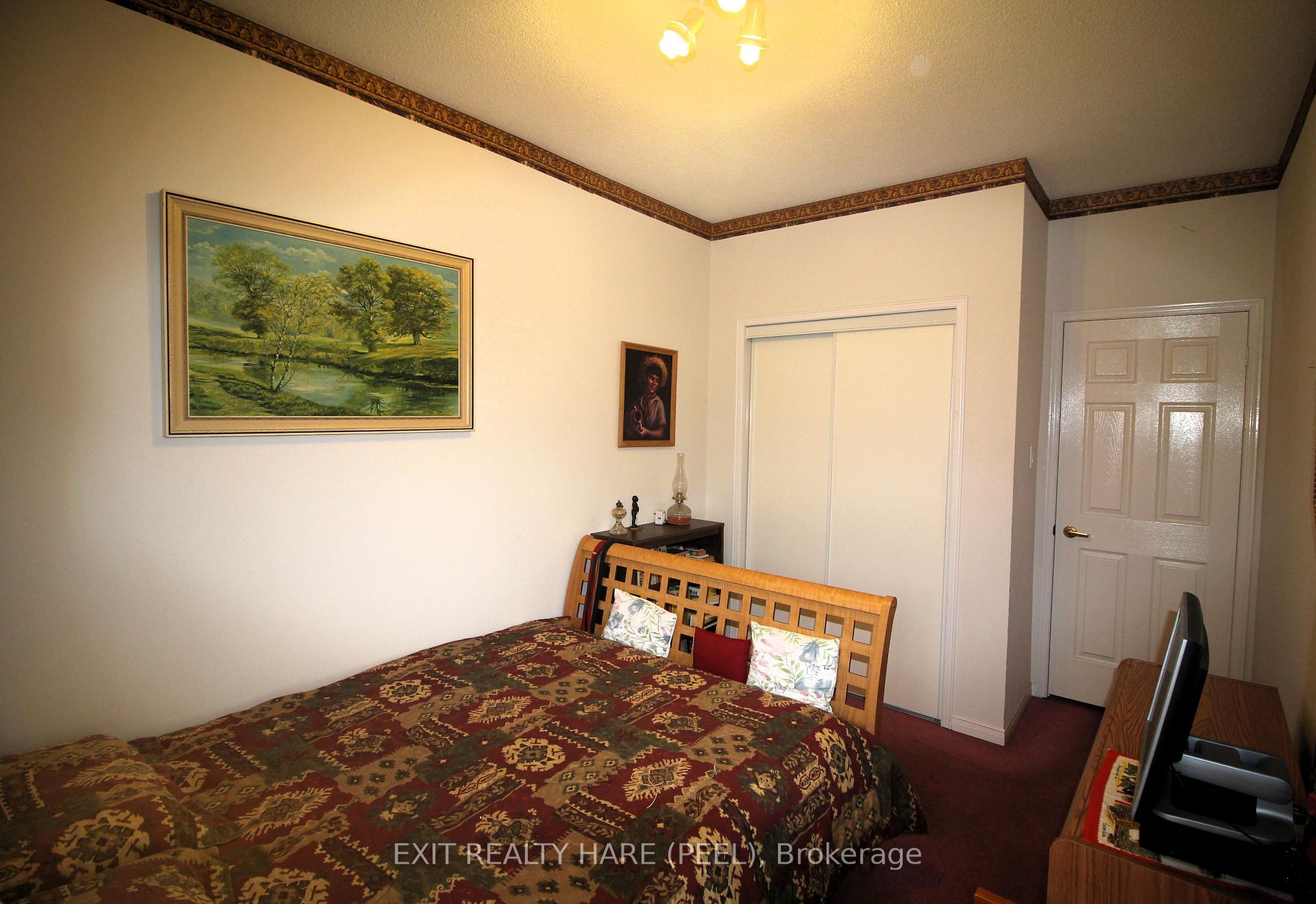 Photo 27 of 5 Glenbrook Boulevard, Brampton, Toronto Gore Rural Estate — HOMEH