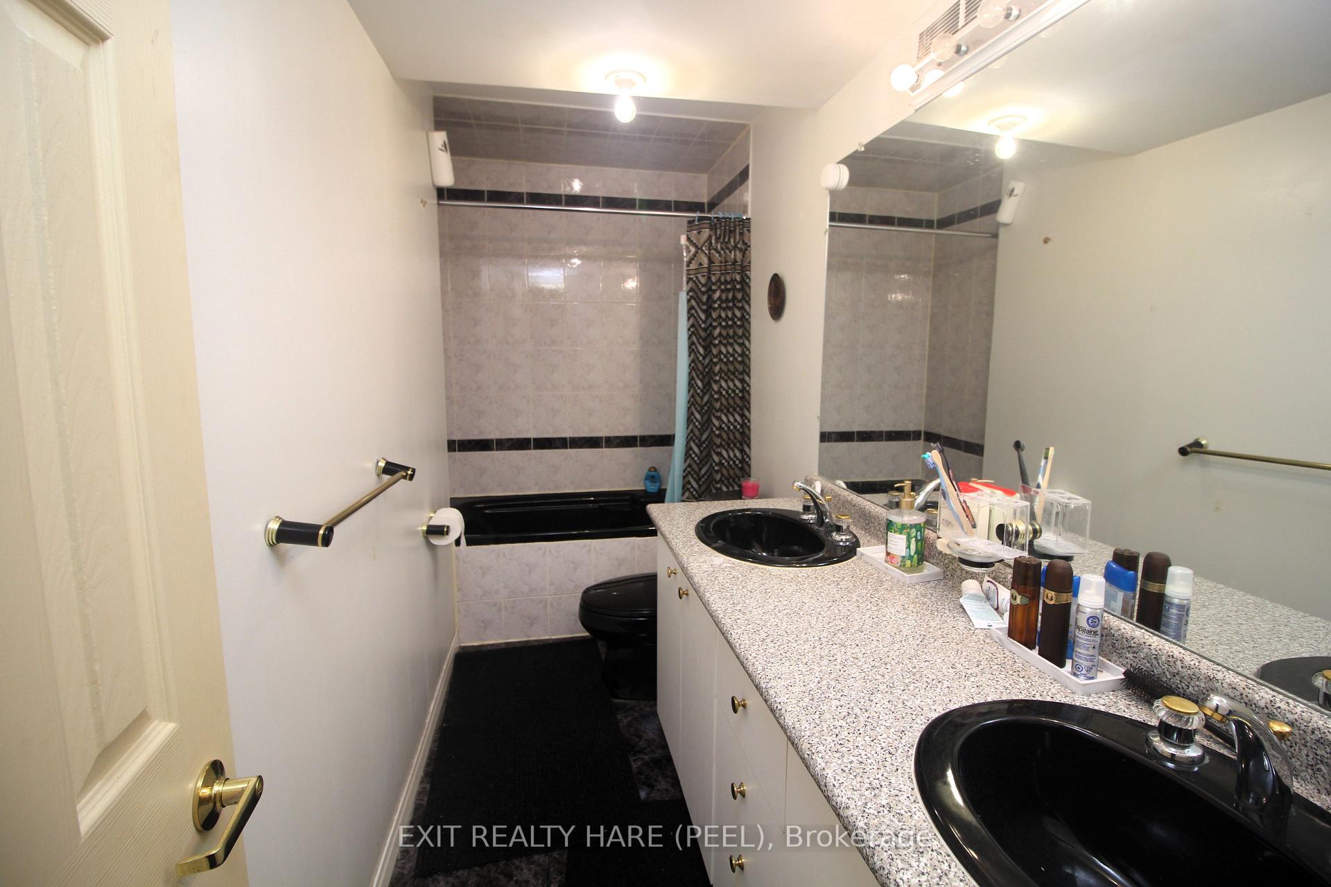 Photo 46 of 5 Glenbrook Boulevard, Brampton, Toronto Gore Rural Estate — HOMEH