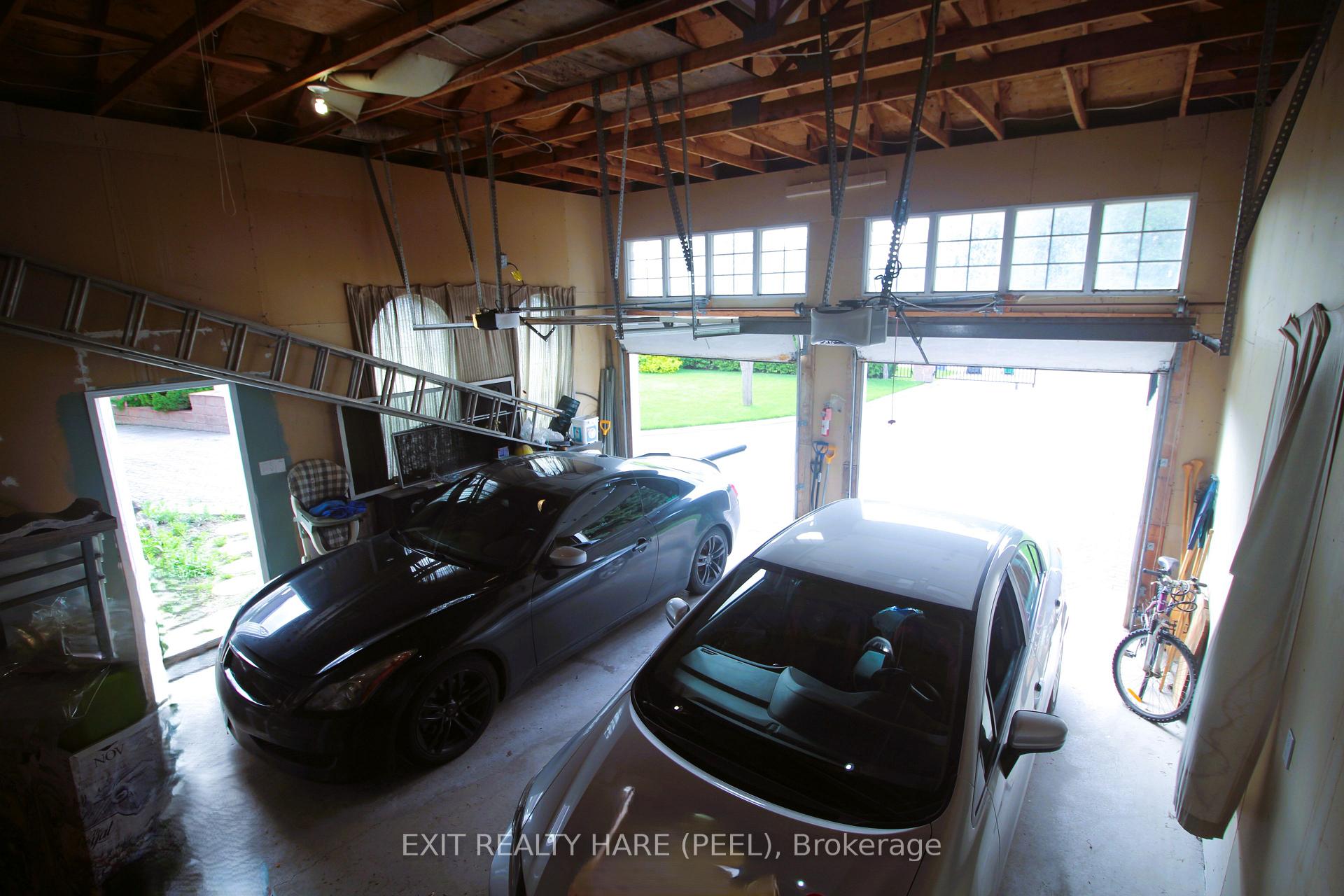 Photo 49 of 5 Glenbrook Boulevard, Brampton, Toronto Gore Rural Estate — HOMEH